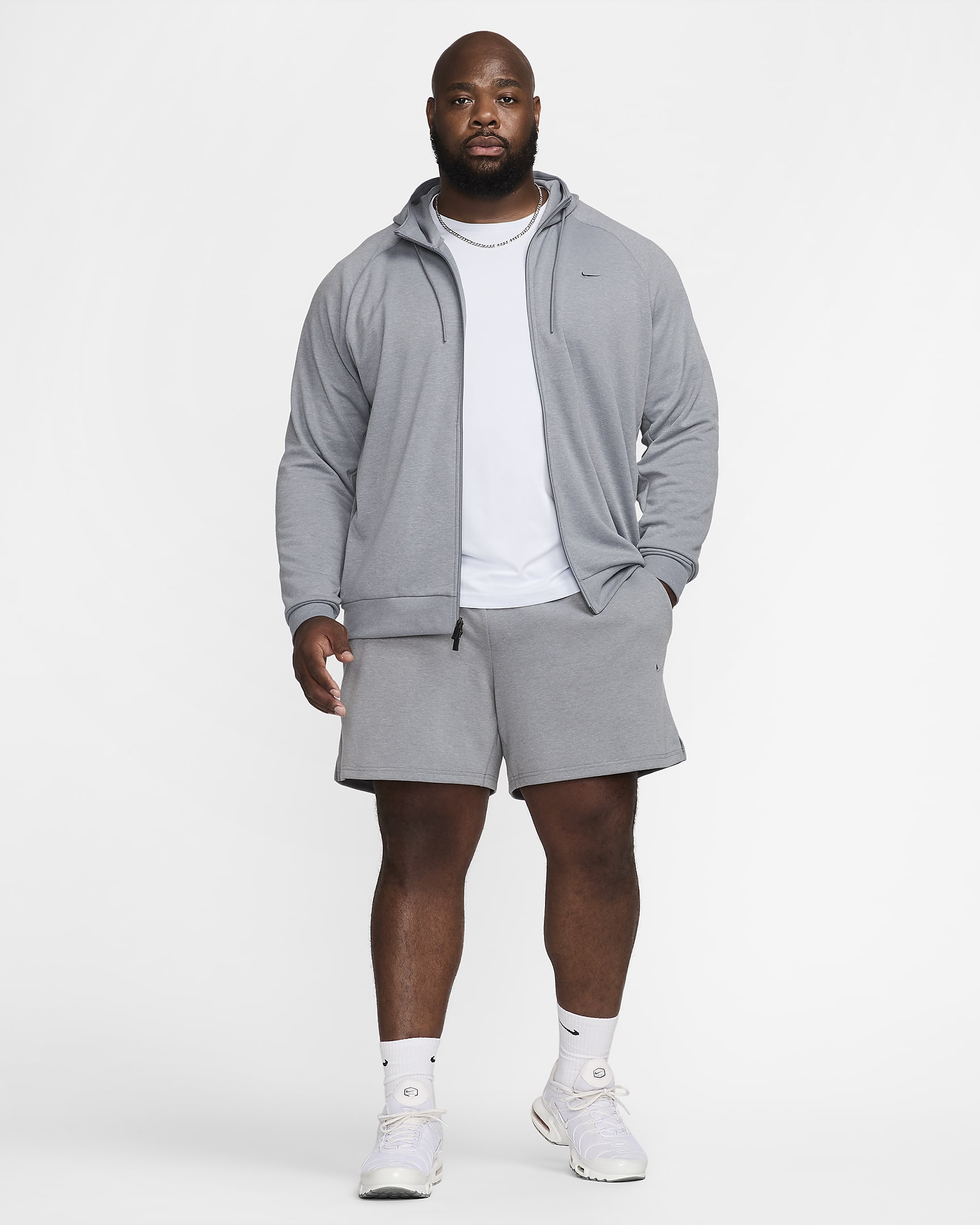 Nike Primary Dri-FIT UV 18 cm-es, bélés nélküli, sokoldalú férfi rövidnadrág - Cool Grey/Heather/Cool Grey