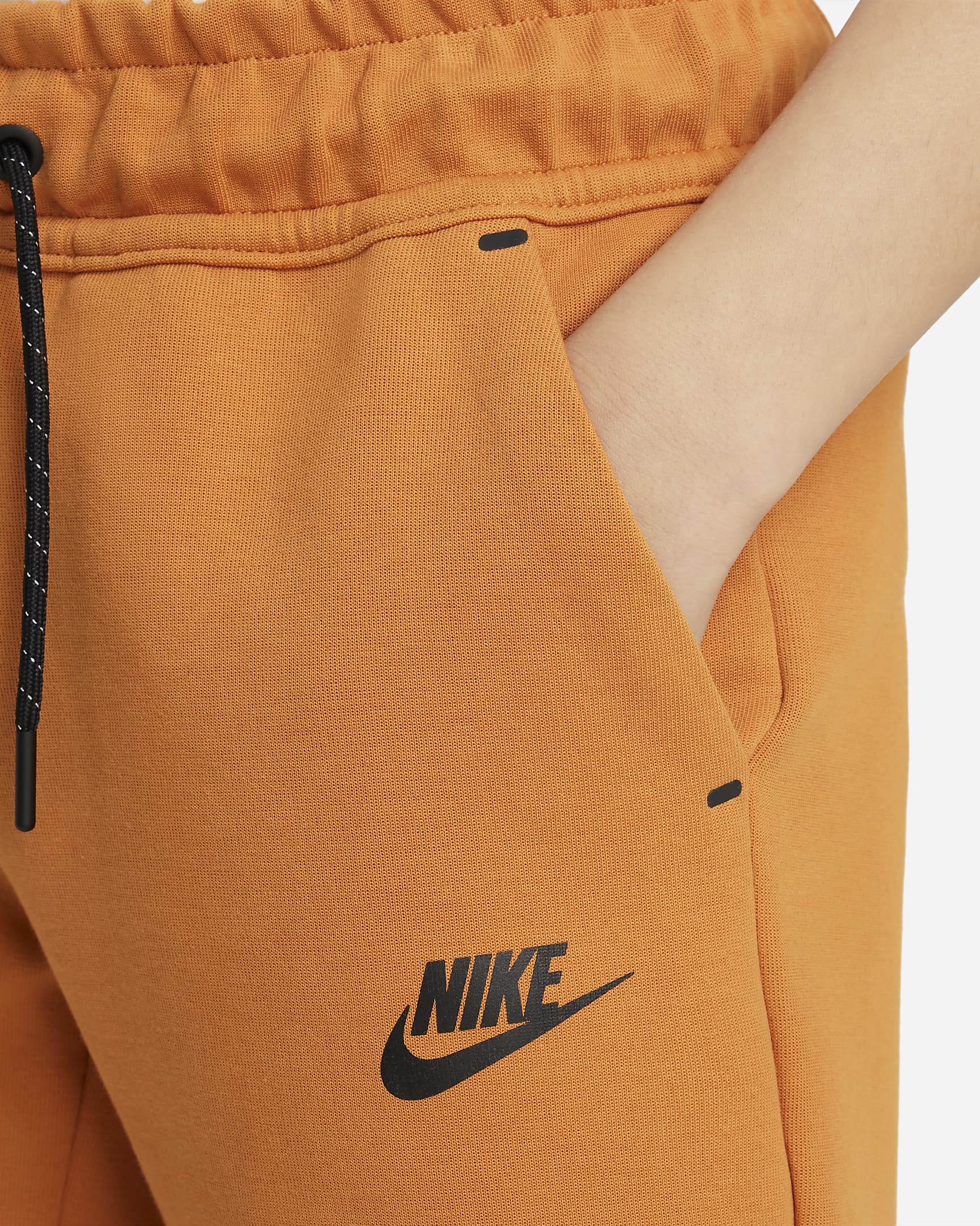 Nike Sportswear Tech Fleece Older Kids' (Boys') Shorts. Nike CH