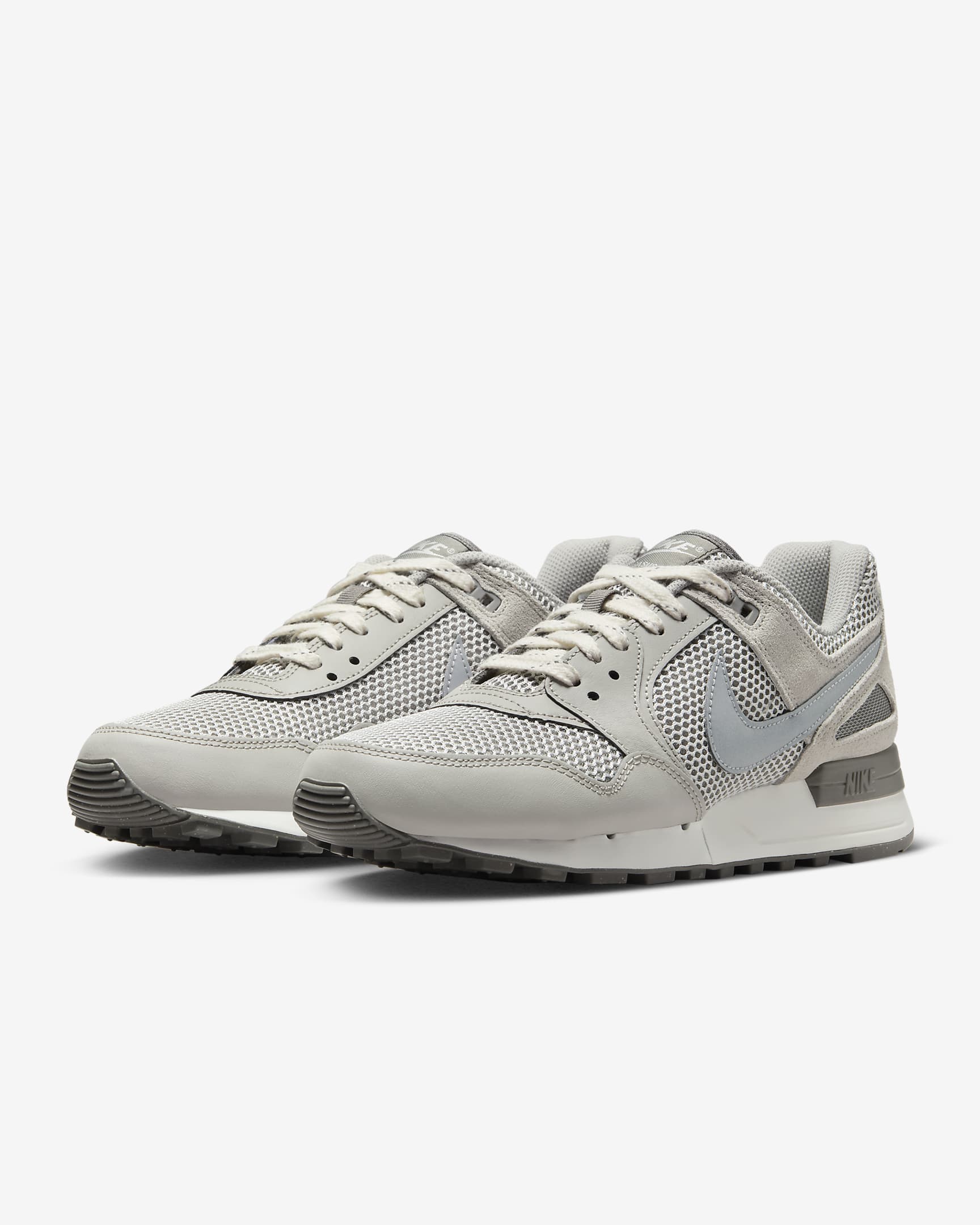 Nike Air Pegasus '89 Premium Shoes. Nike CZ