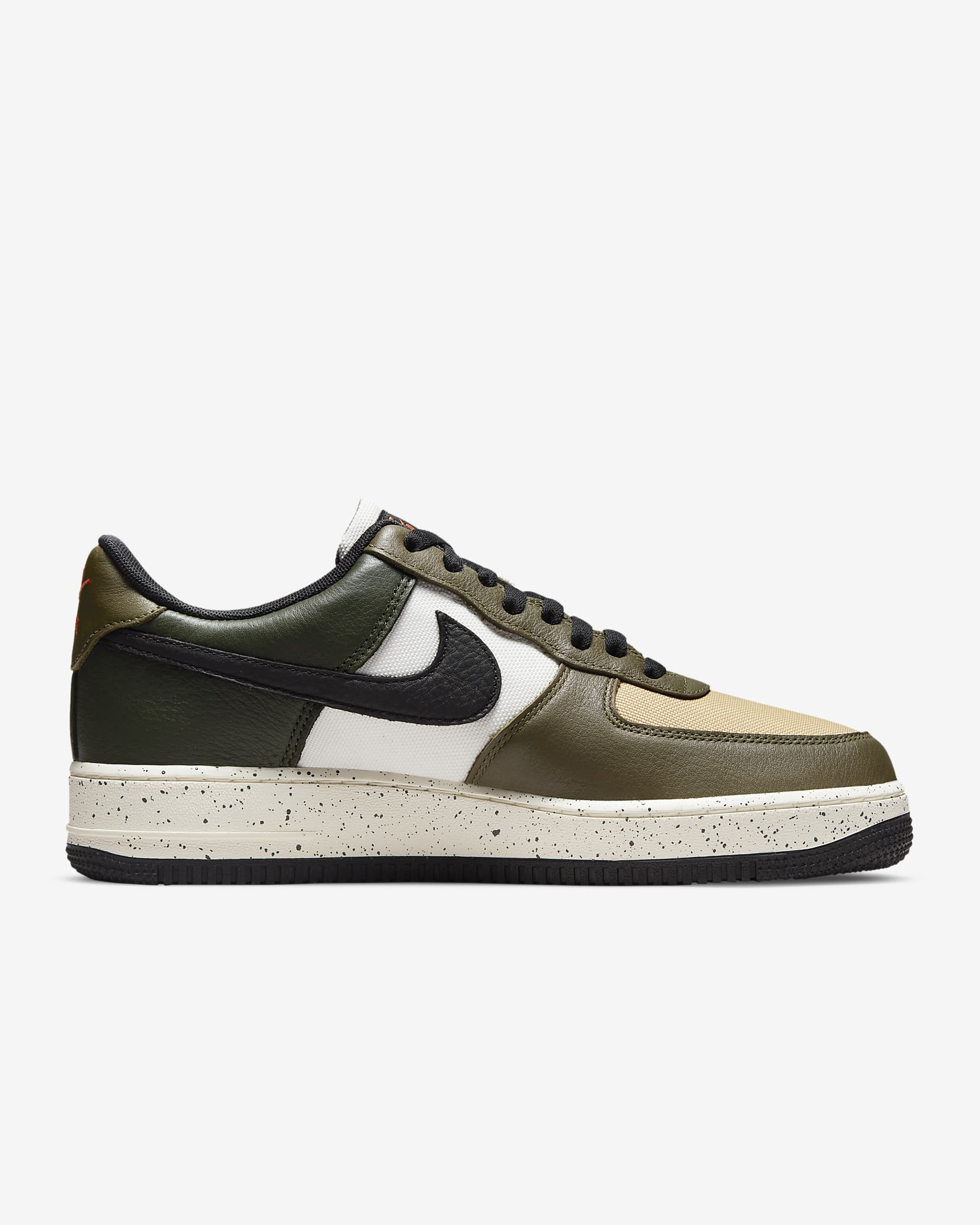 Nike Air Force 1 GORE-TEX 男鞋 - Medium Olive/Carbon Green/Sail/黑色