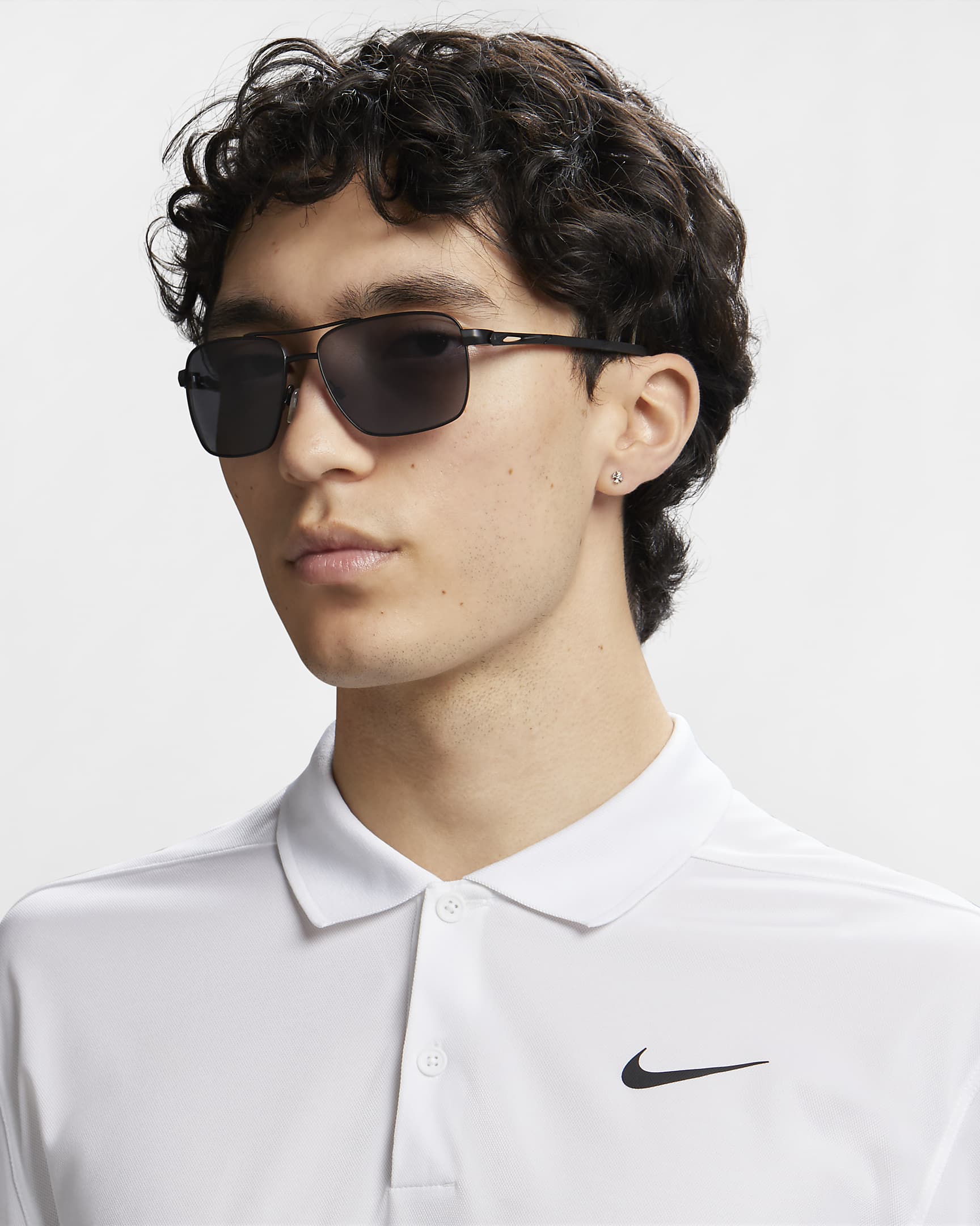 Nike Club Premier Sunglasses - Black/Black