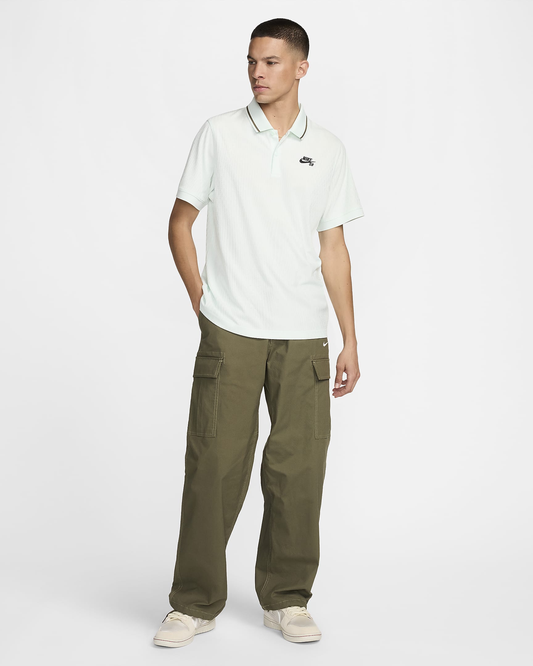 Nike SB Dri-FIT ADV kortermet skatepoloskjorte til herre - Barely Green/Svart