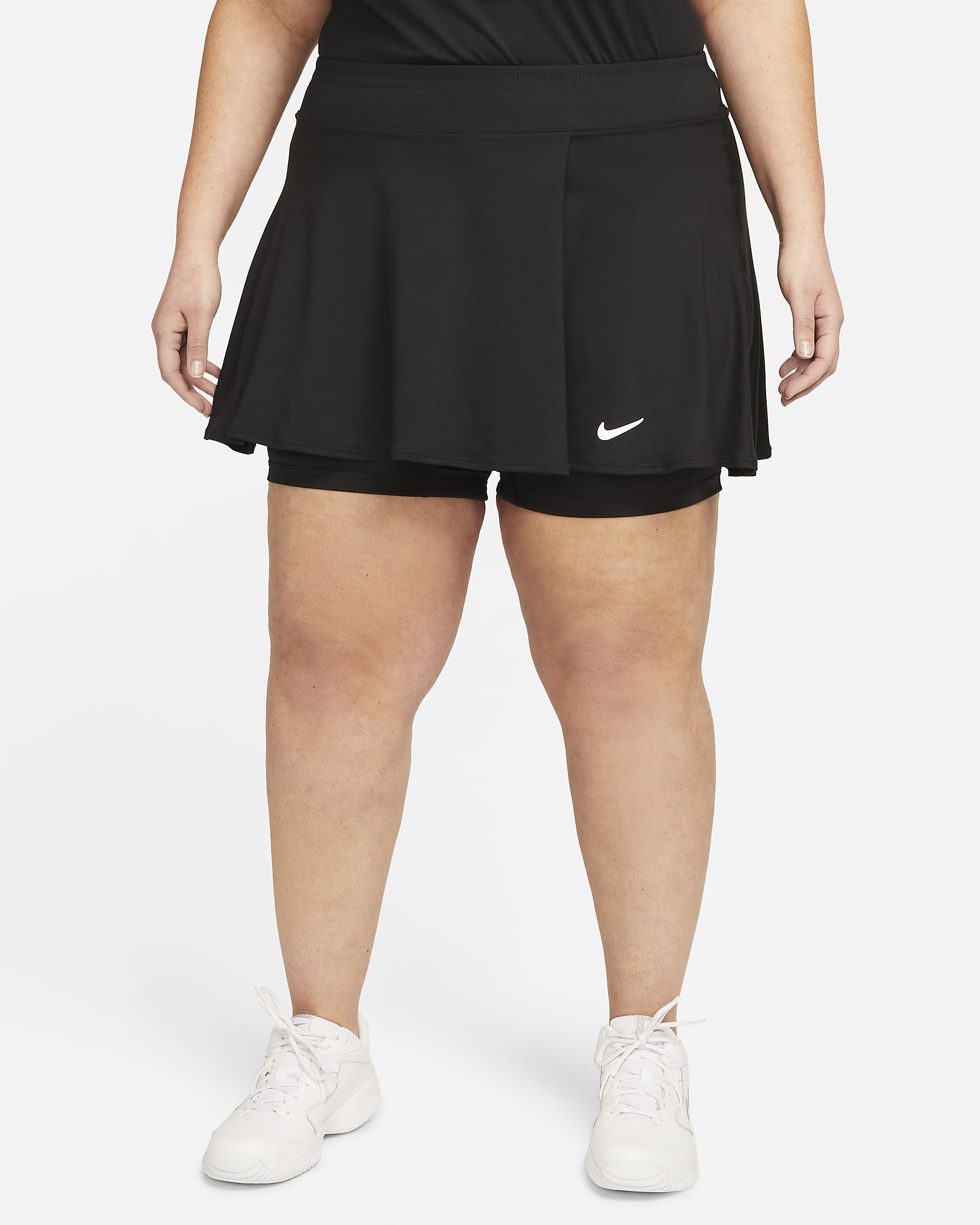 NikeCourt Dri-FIT Victory Falda de tenis con vuelo (Talla grande) - Mujer