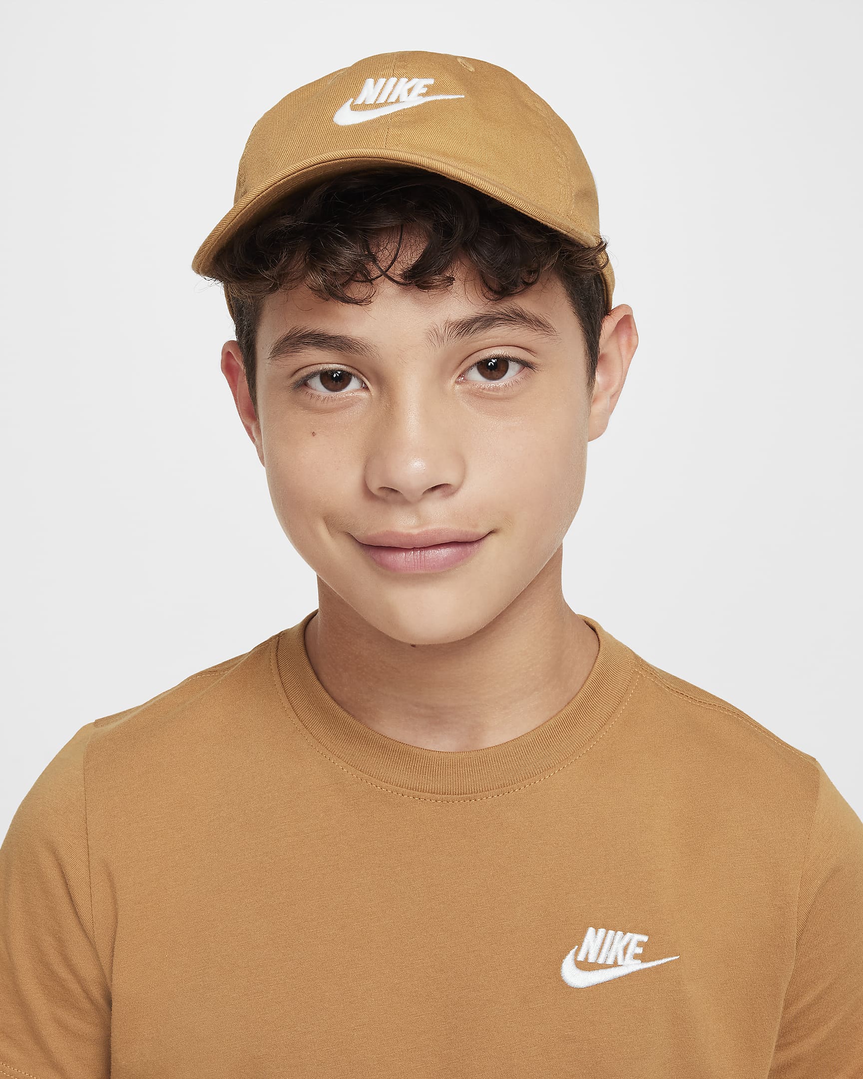 Nike Club Kids' Unstructured Futura Wash Cap - Flax/White