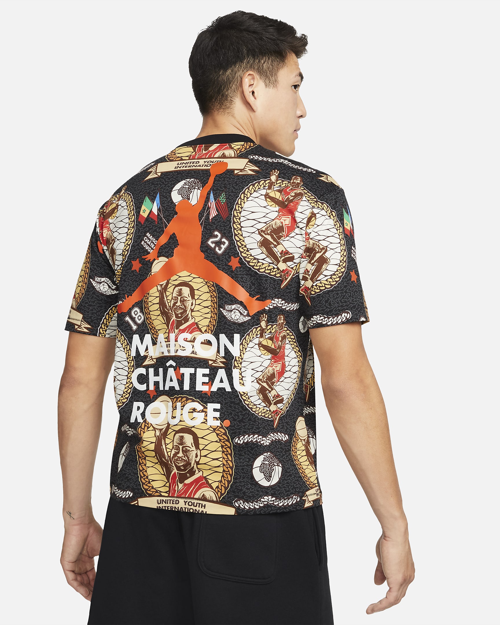 Jordan x Maison Chateau Rouge Men's Allover Printed T-Shirt. Nike JP