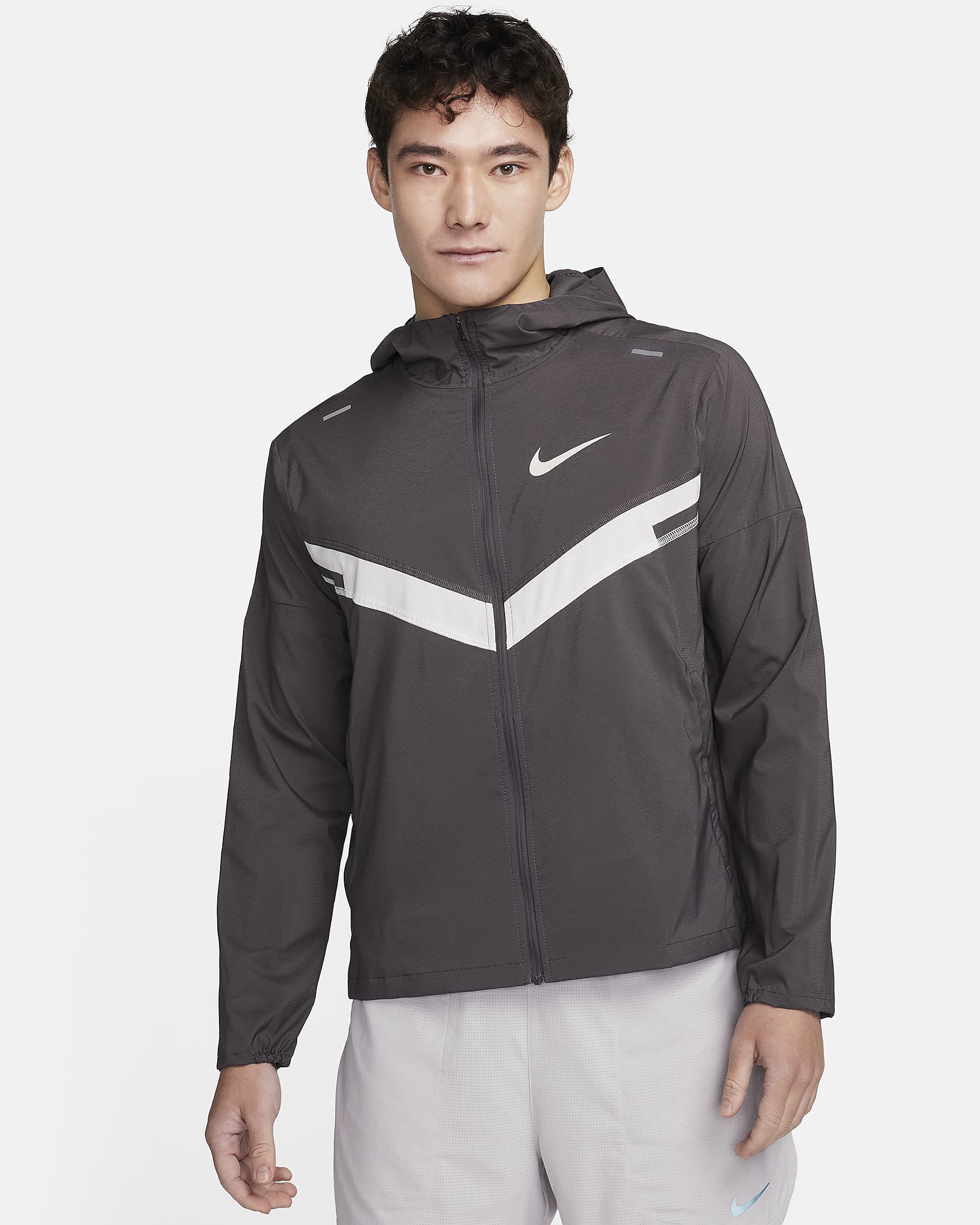 Nike Repel Windrunner Men's UV Running Jacket - Medium Ash/Light Bone/Hyper Pink/Light Bone