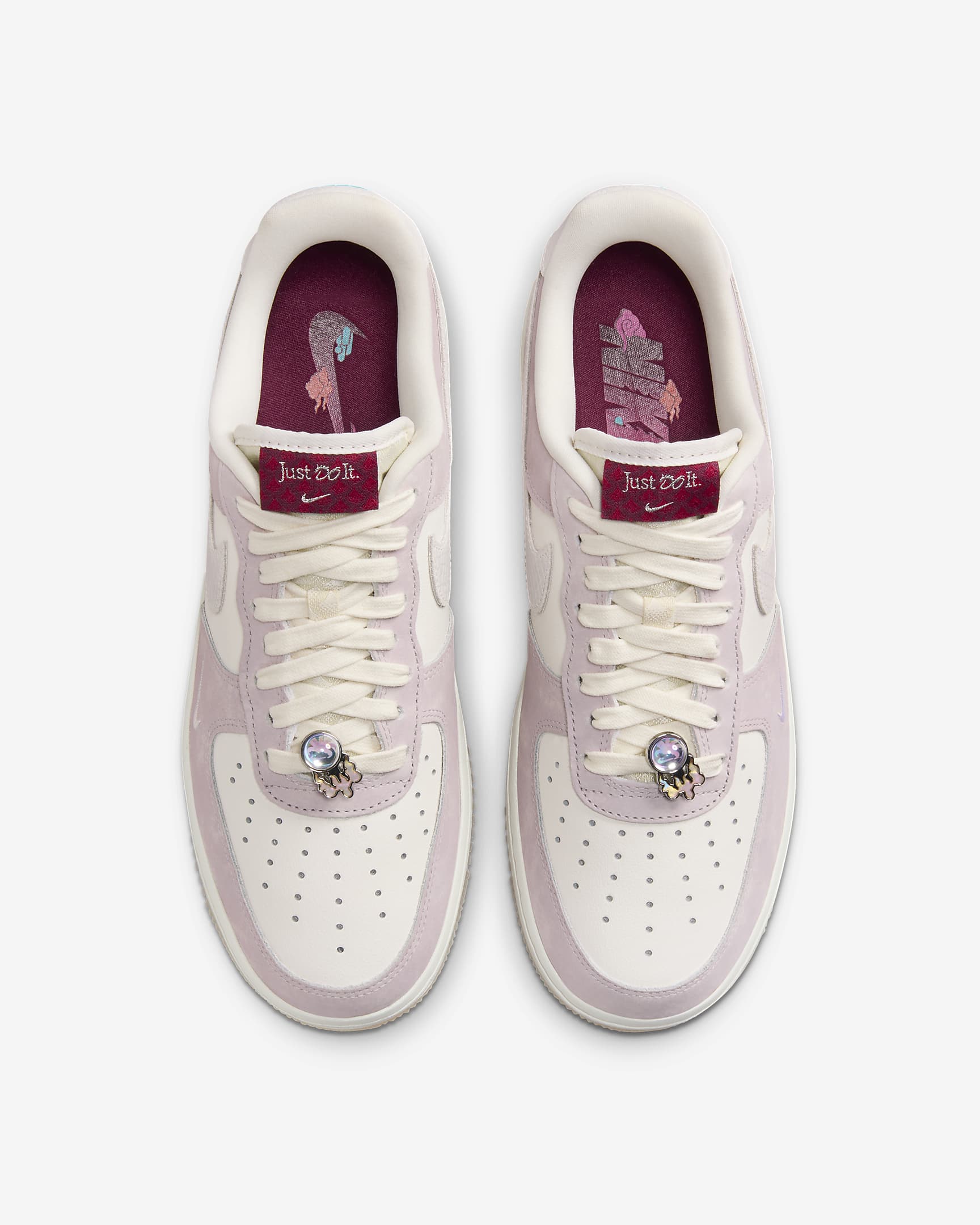 Nike Air Force 1 '07 LX Women's Shoes. Nike AT