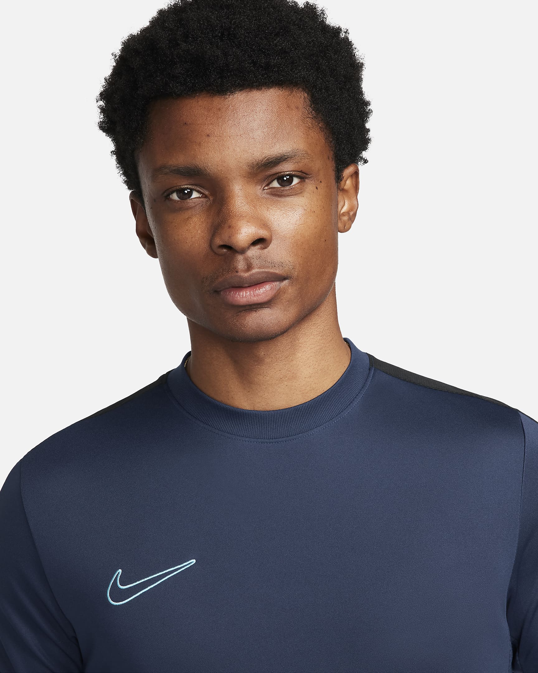 Nike Academy Men's Dri-FIT Short-Sleeve Global Football Top. Nike AU