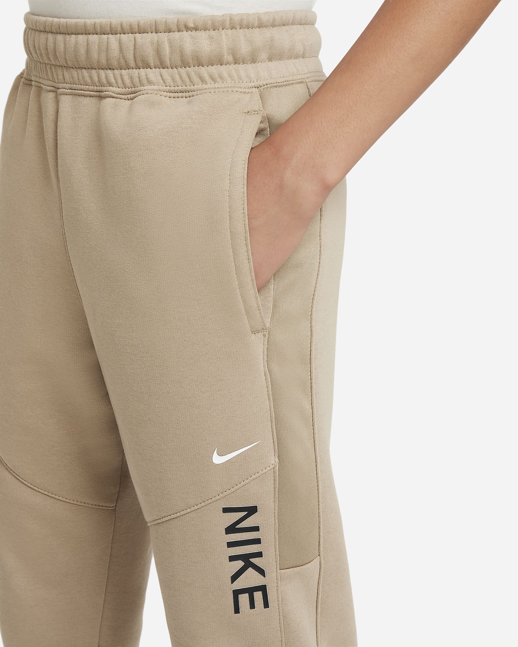 Nike Sportswear Hybrid Older Kids' (Boys') Fleece Joggers. Nike UK