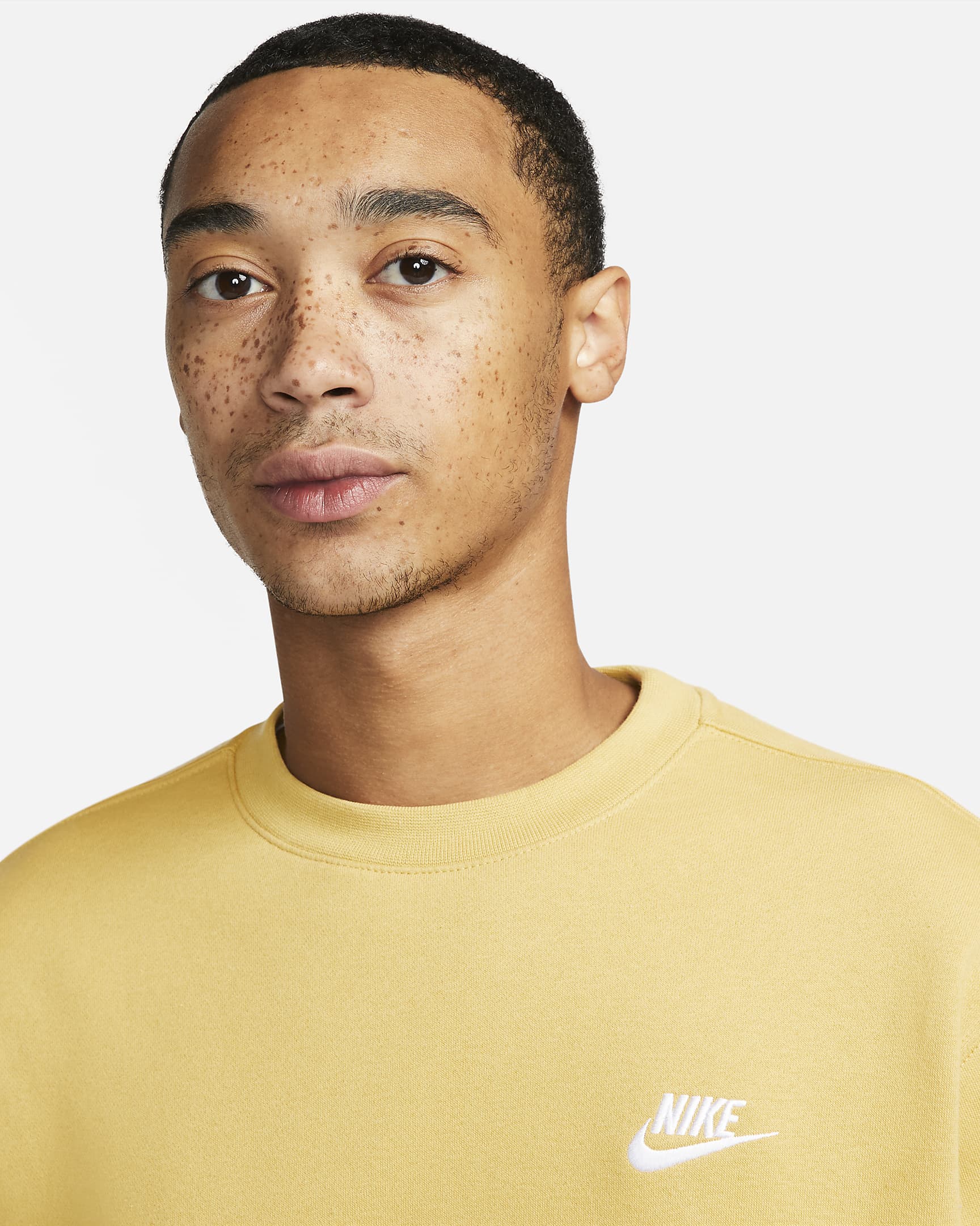 Nike Sportswear Club Fleece Crew. Nike UK