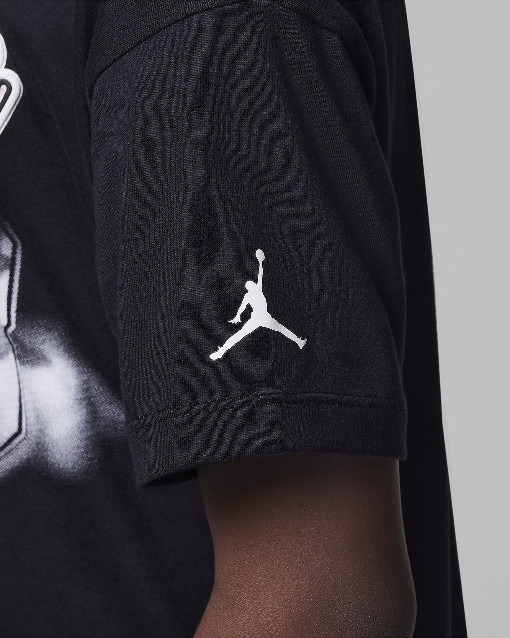 Jordan Rookie Sky Tee Older Kids' T-Shirt. Nike UK