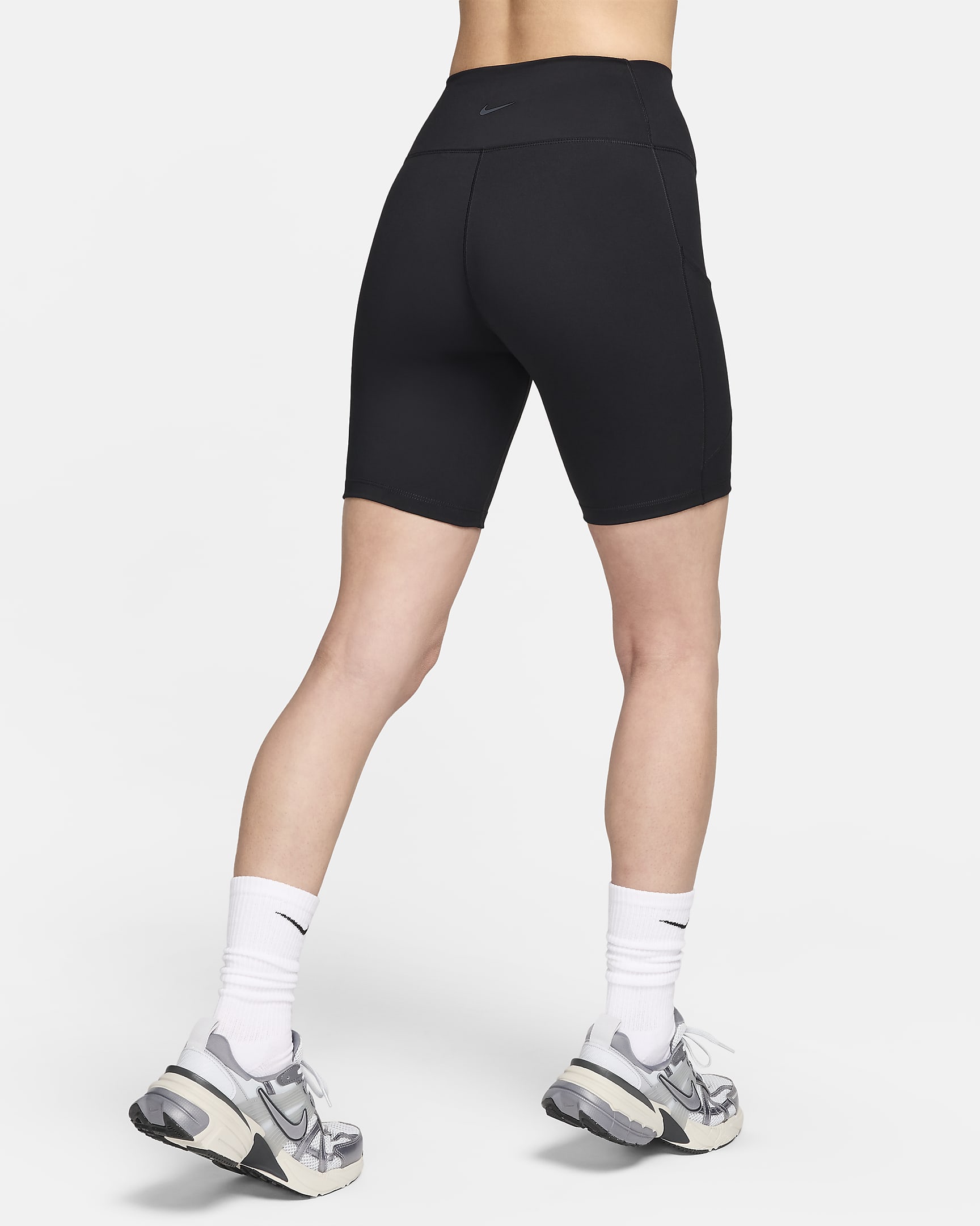 Nike One Women's High-Waisted 8" Biker Shorts with Pockets - Black/Black