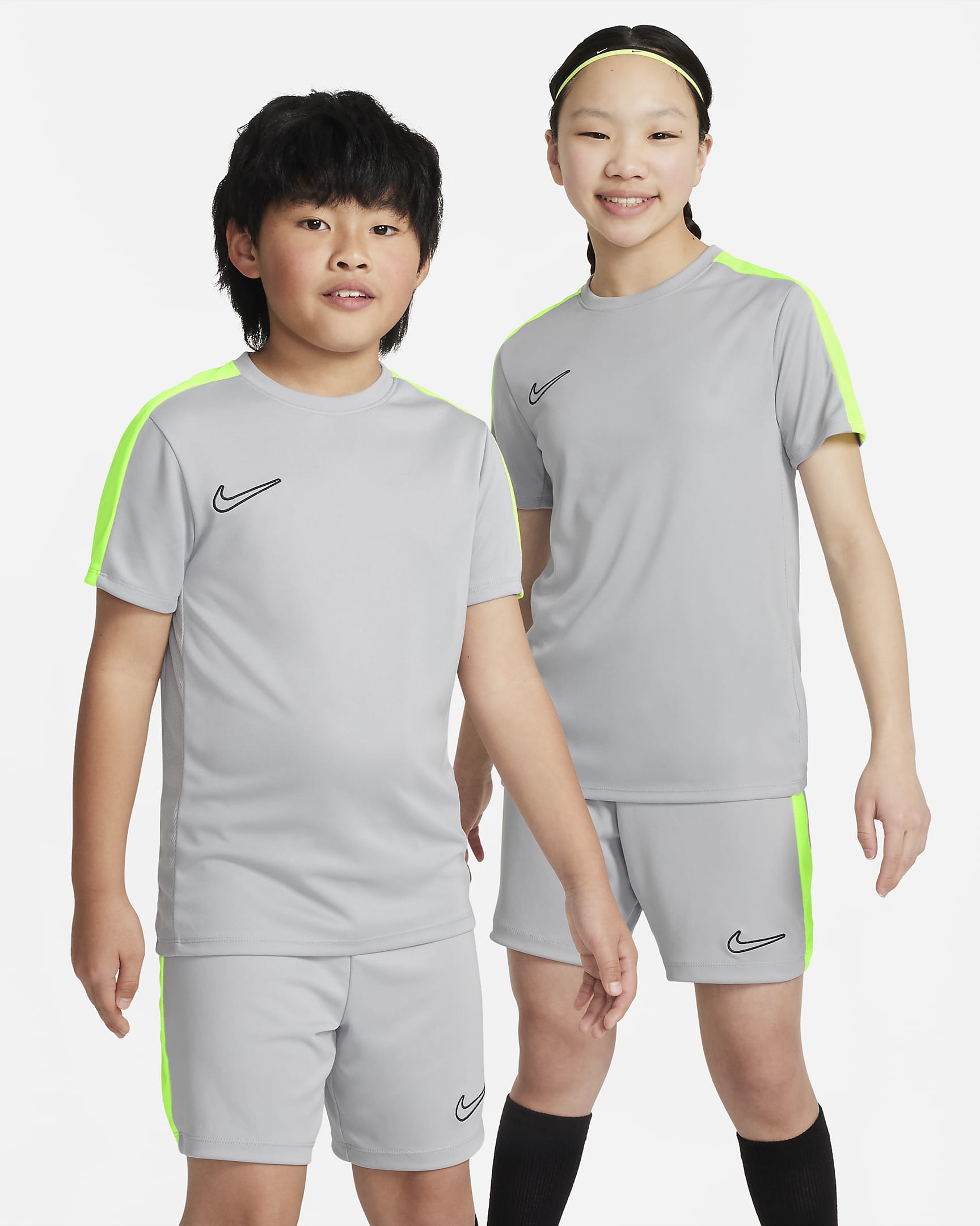 Nike Dri-FIT Academy23 Kids' Soccer Top. Nike.com