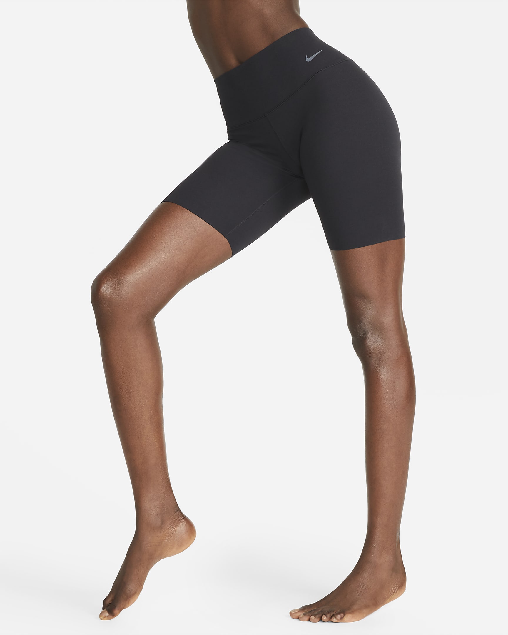 Nike Zenvy Pantalón corto de talle medio y sujeción ligera de 20 cm de ciclismo - Mujer - Negro/Negro