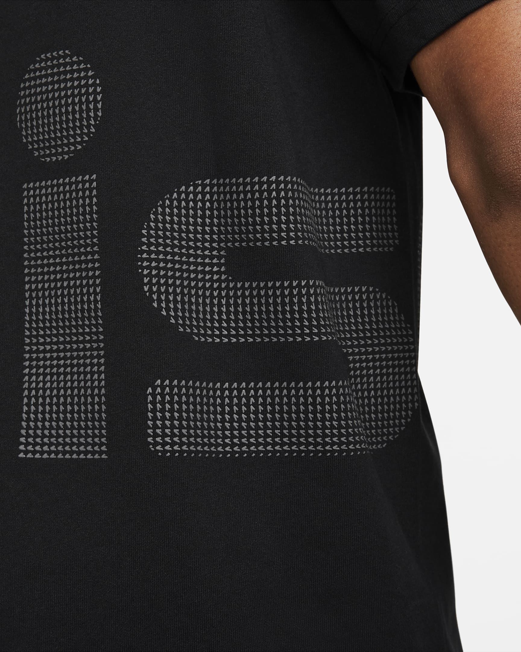 Nike ISPA Short-Sleeve T-Shirt. Nike HU