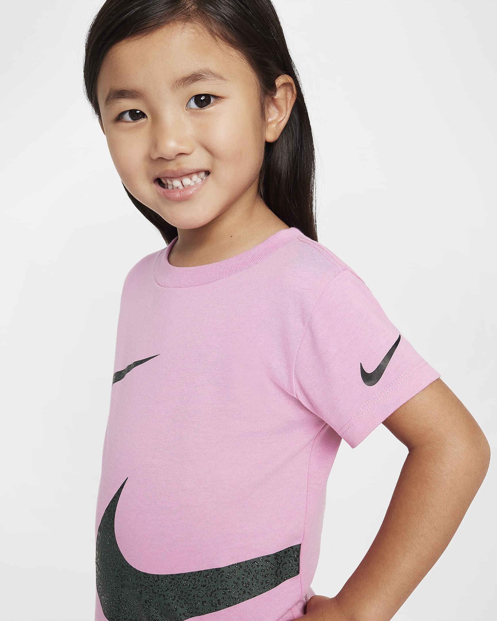 Playera para infantil Nike Swoosh Spirit - Flamenco mágico