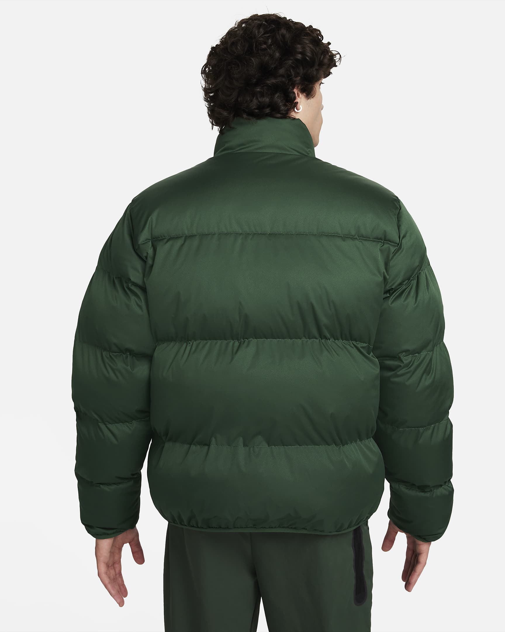 Nike Sportswear Club Men's Puffer Jacket. Nike IE