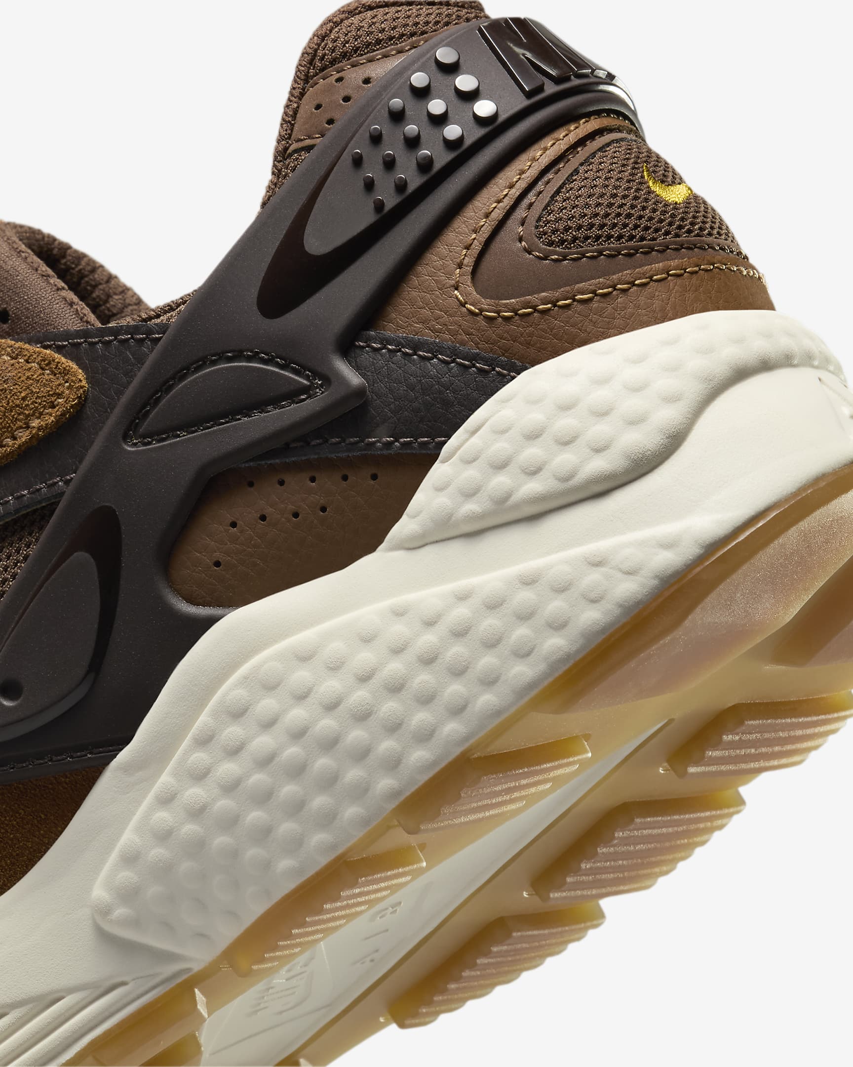 Nike Air Huarache Runner Men's Shoes - Cacao Wow/Light British Tan/Velvet Brown/Bronzine