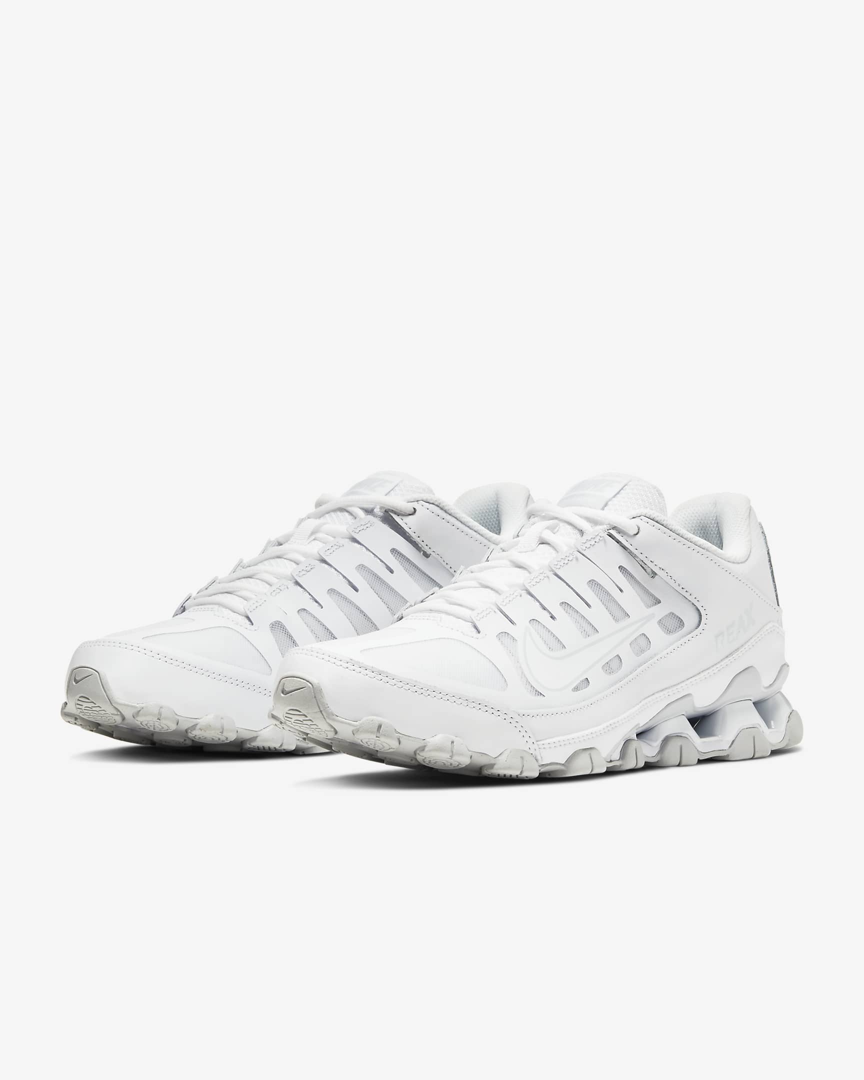 mens nike reax tr 8