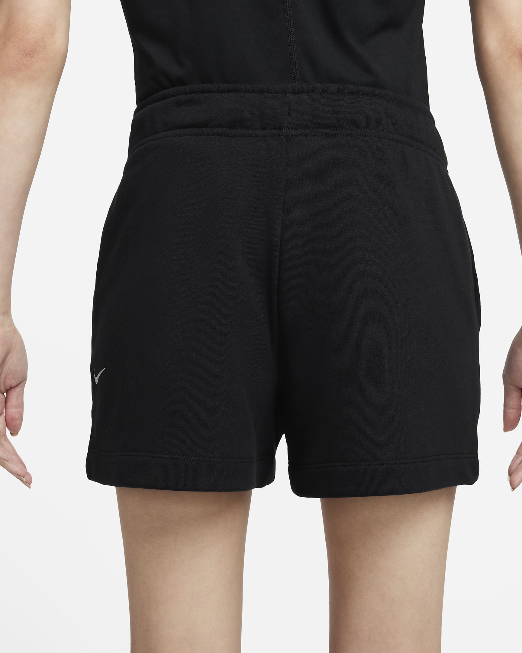 Fleece Mid Rise Short Nike Sportswear Women's Fleece Mid-Rise Shorts. Nike IN