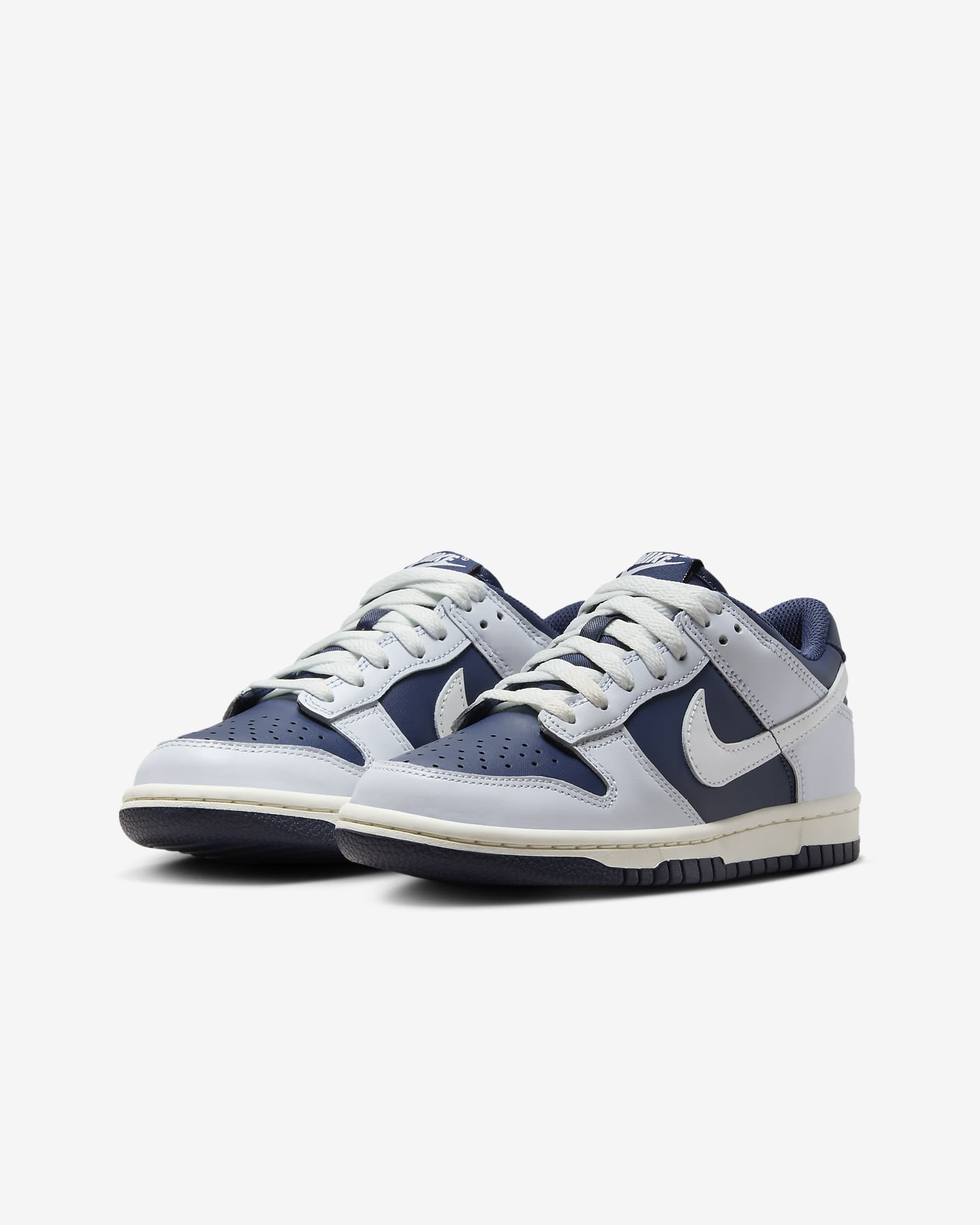 Nike Dunk Low Older Kids' Shoes - Football Grey/Midnight Navy/Summit White