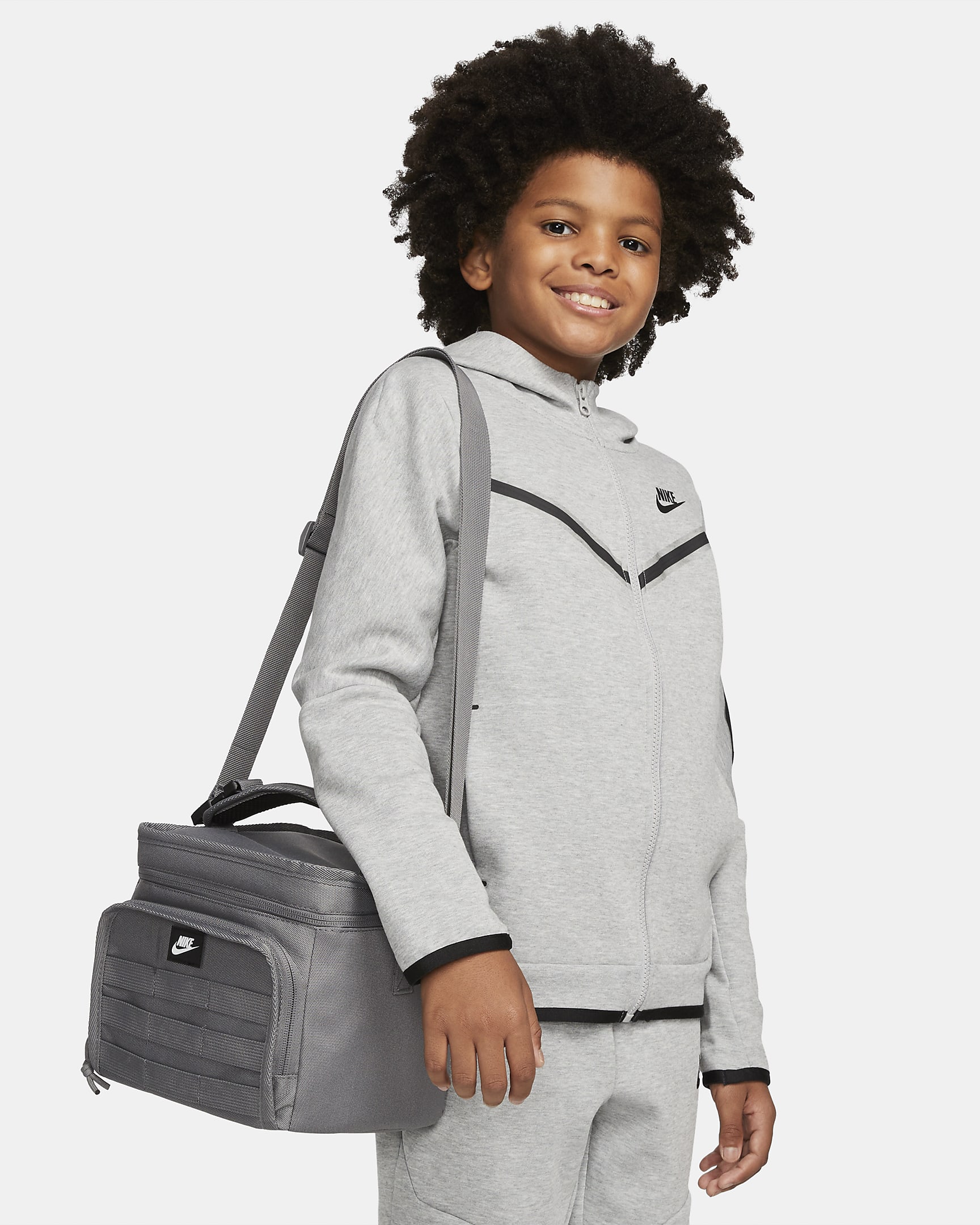 Nike Kids' Futura Sport Lunch Bag. Nike.com