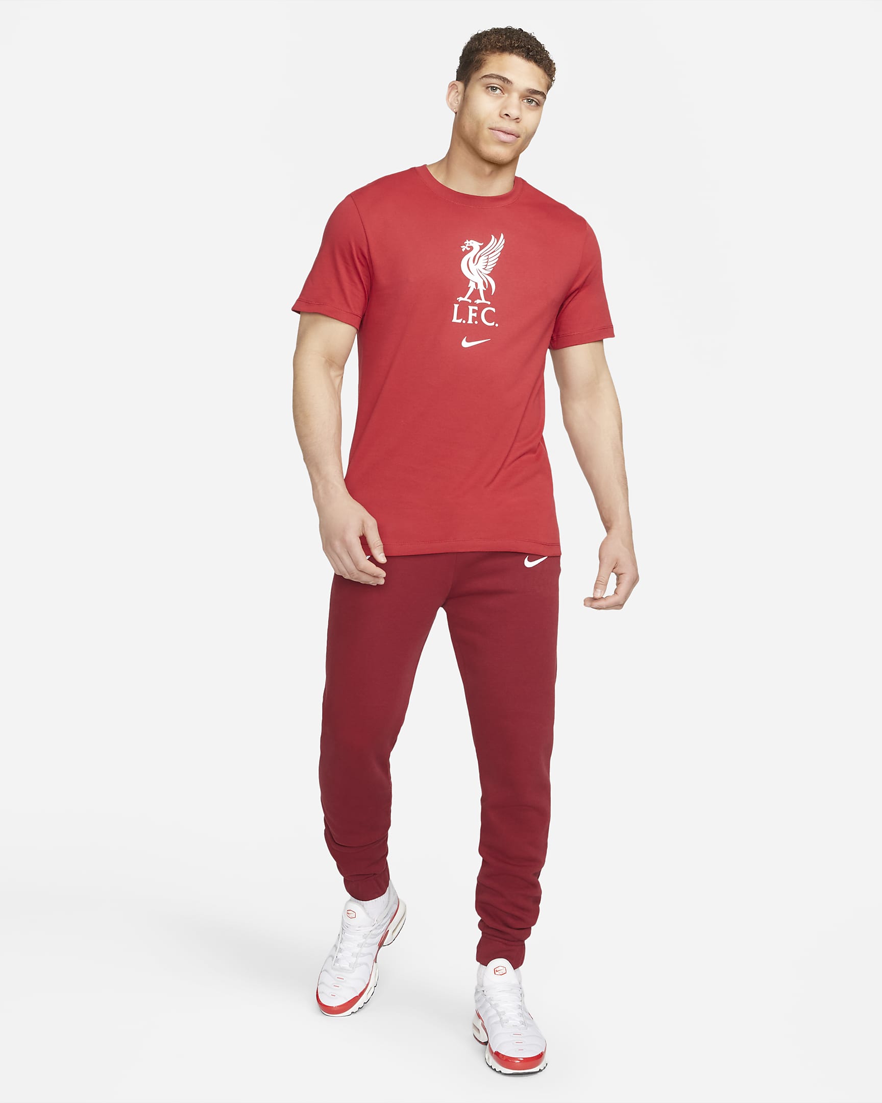 Liverpool Crest Mens Nike Soccer T Shirt