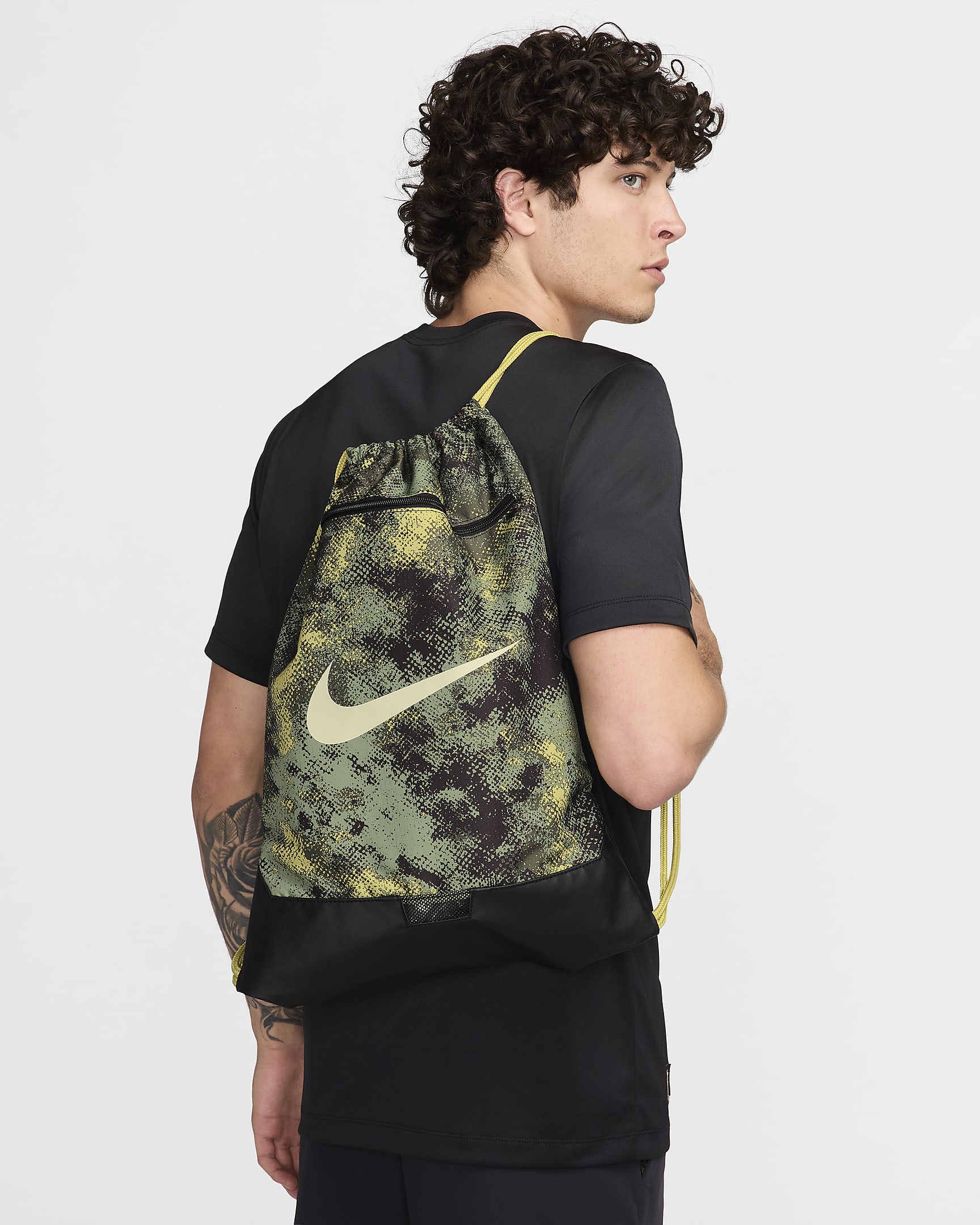 Nike Brasilia 9.5 Drawstring Bag (18L) - Oil Green/Black/Coconut Milk