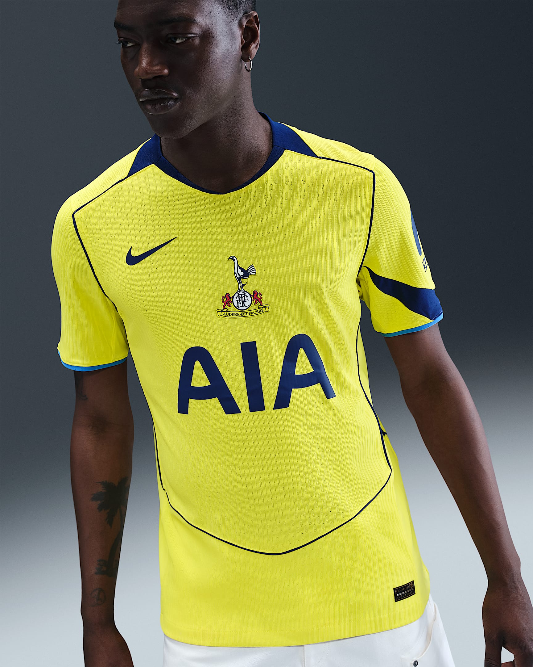 Tottenham Hotspur 2025/26 Match Third Nike Dri-FIT ADV Total 90 Authentic-fodboldtrøje til mænd - Dynamic Yellow/Blue Void/Pacific Blue/Blue Void