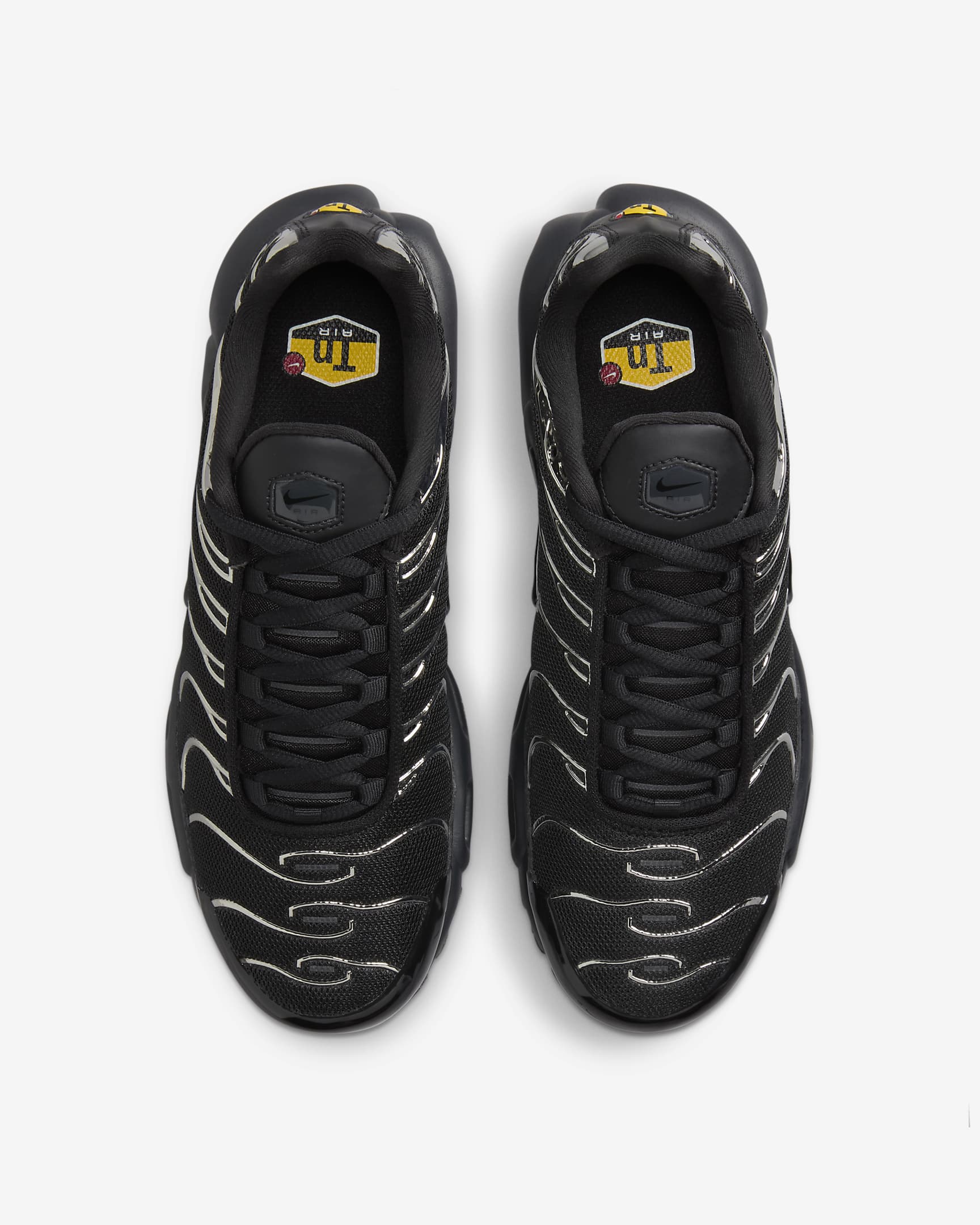 Γυναικεία παπούτσια Nike Air Max Plus SE - Μαύρο/Metallic Silver/Laser Crimson/Off Noir