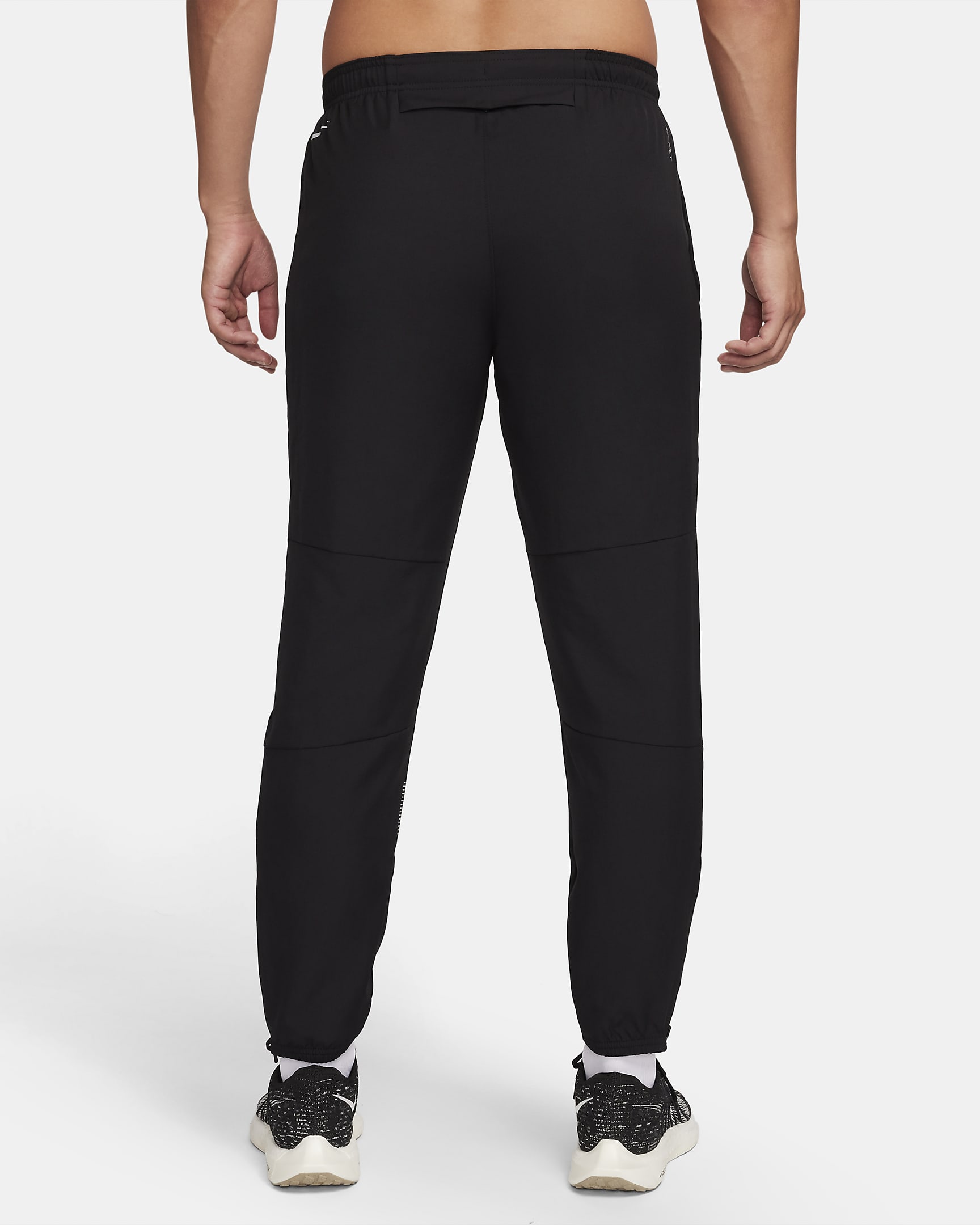 Nike Challenger Flash Men's Dri-FIT Woven Running Trousers. Nike IL