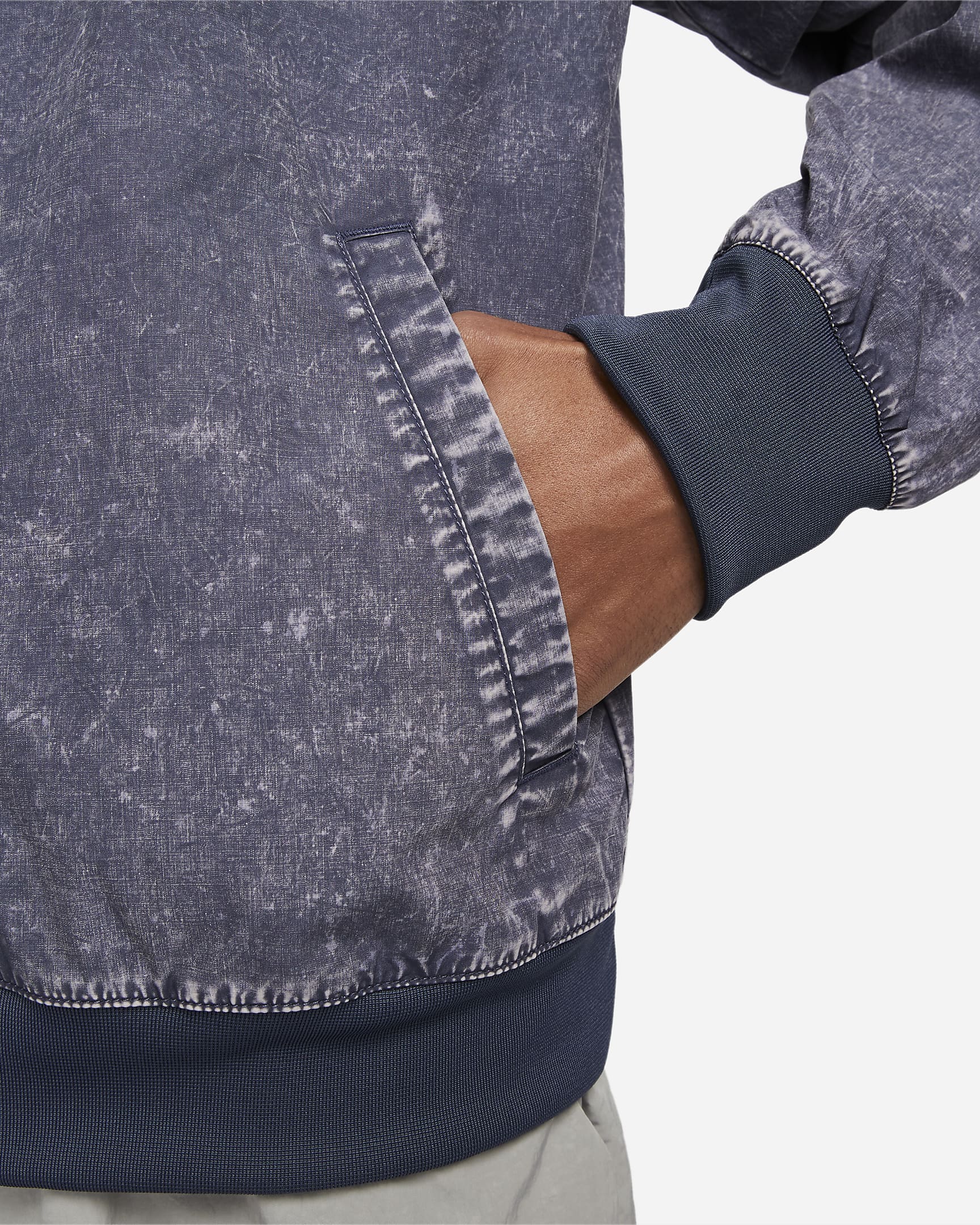 Nike Sportswear Club+ Men's Unlined Woven Bomber Jacket. Nike PT