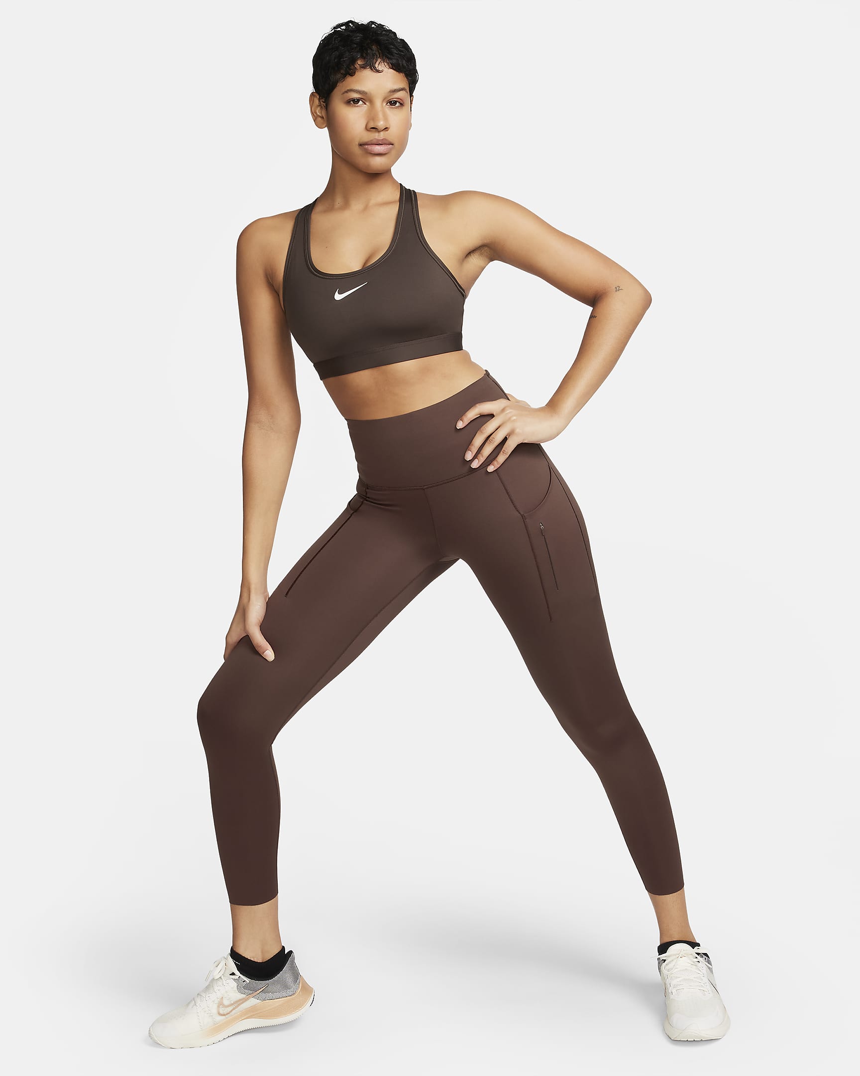 Nike Swoosh Medium-Support Women's Padded Sports Bra - Baroque Brown/White
