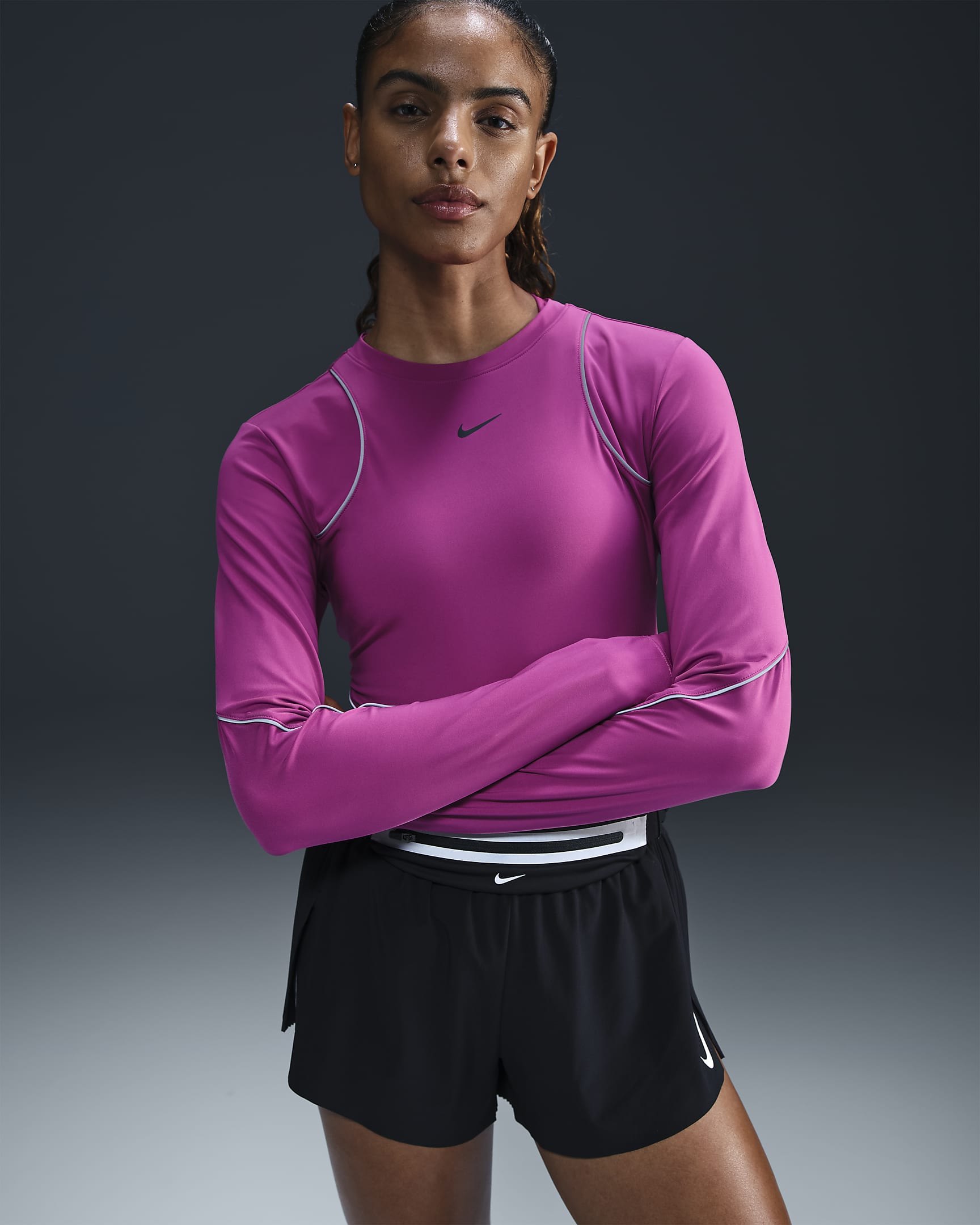 Nike Running Division langærmet løbetop til kvinder - Hot Fuchsia