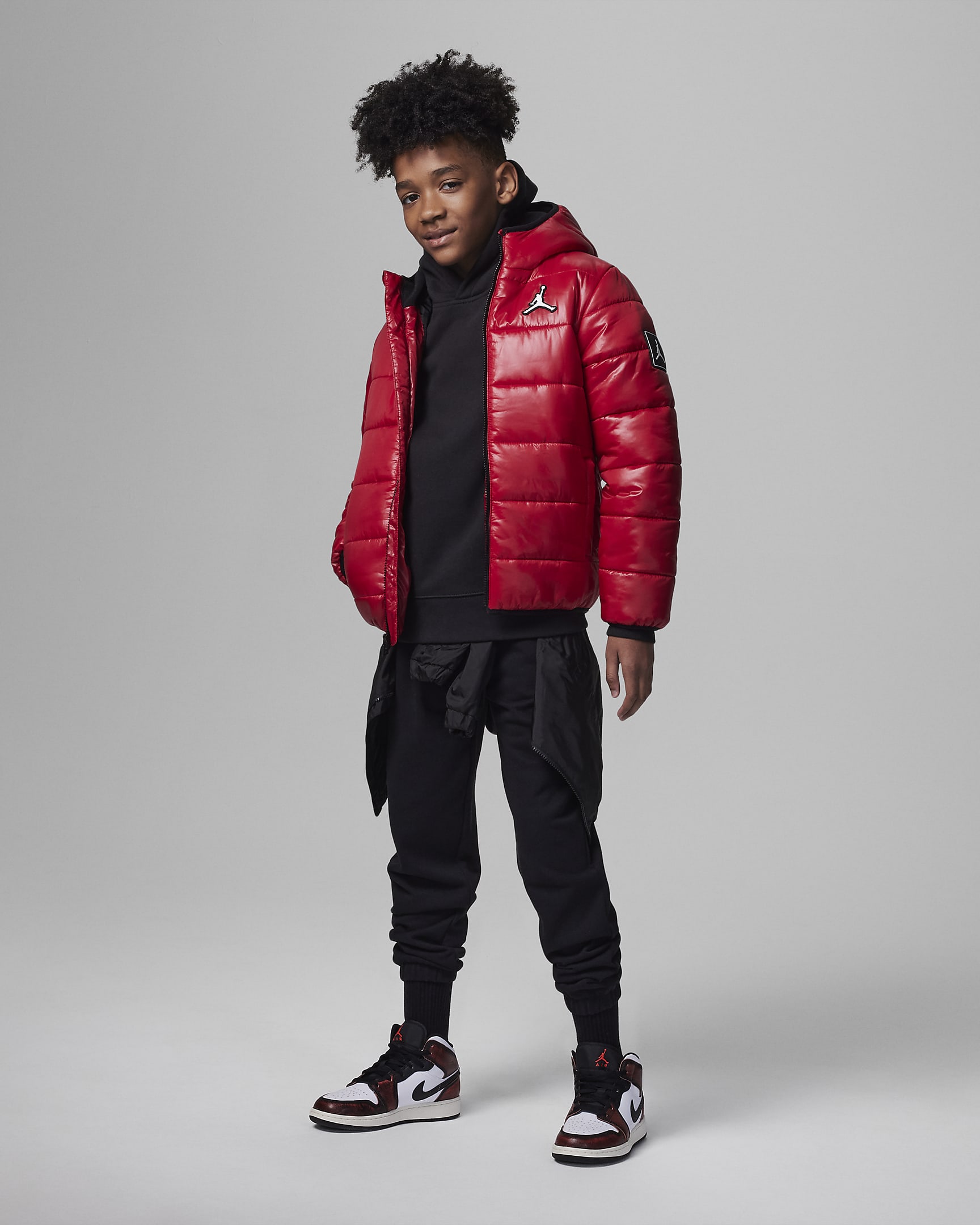 Jordan Midweight Faux Down Jacket Big Kids Jacket. Nike JP