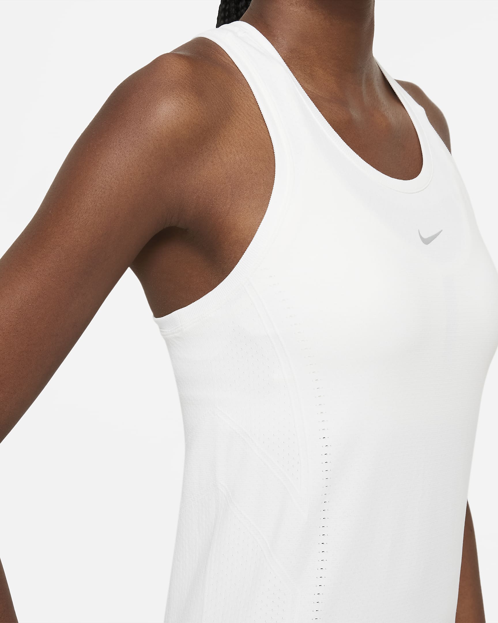 Nike Dri-FIT ADV Aura Women's Slim-Fit Tank. Nike.com