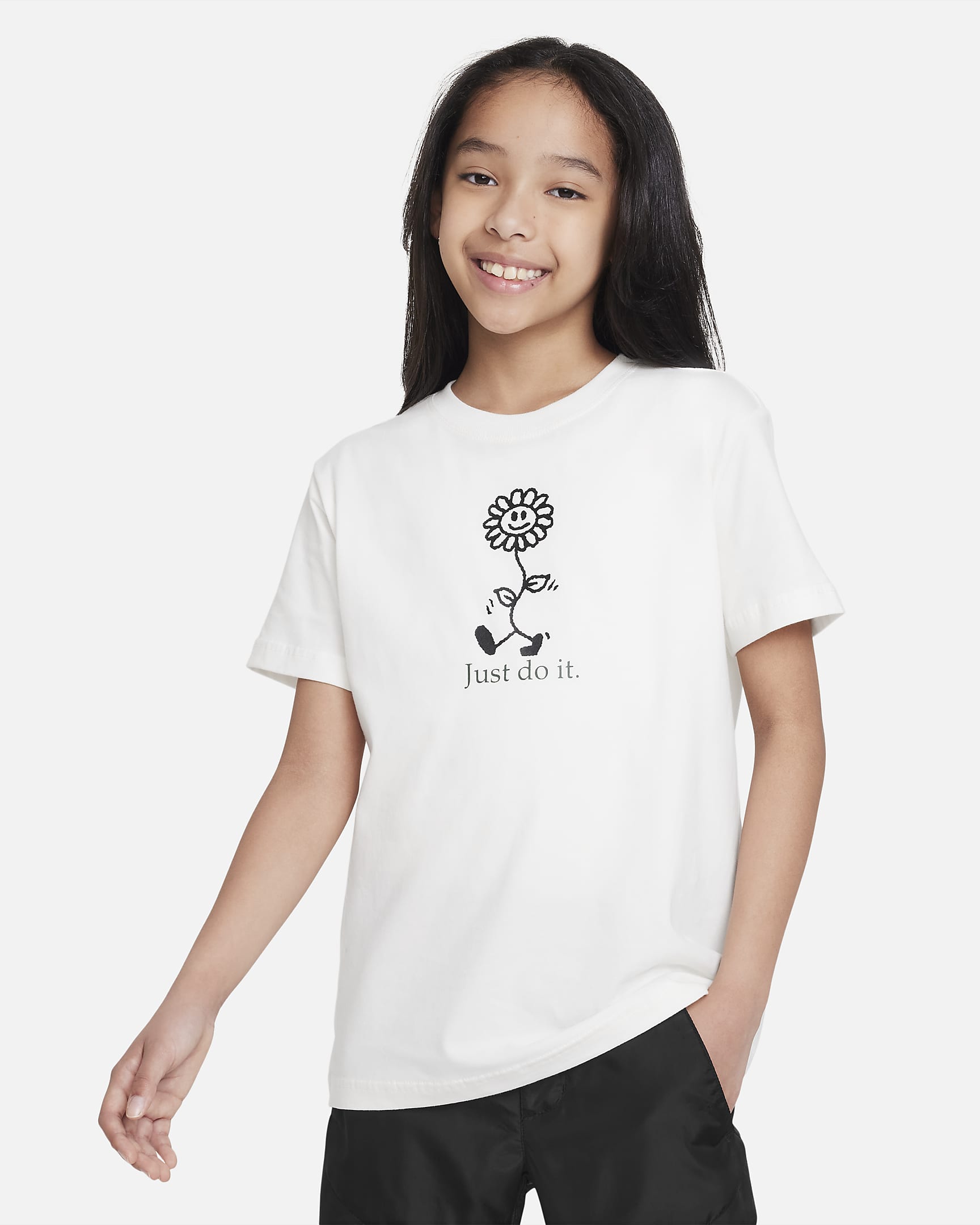 Nike Sportswear Big Kids' (Girls') TShirt.