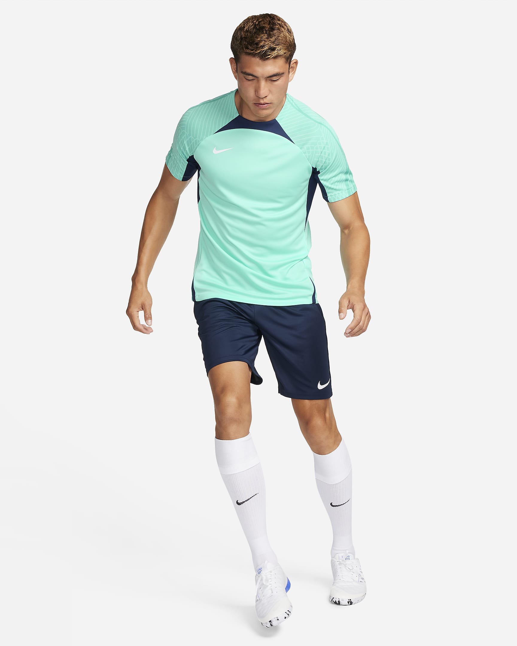 Nike Dri-FIT Strike Men's Short-Sleeve Soccer Top. Nike.com