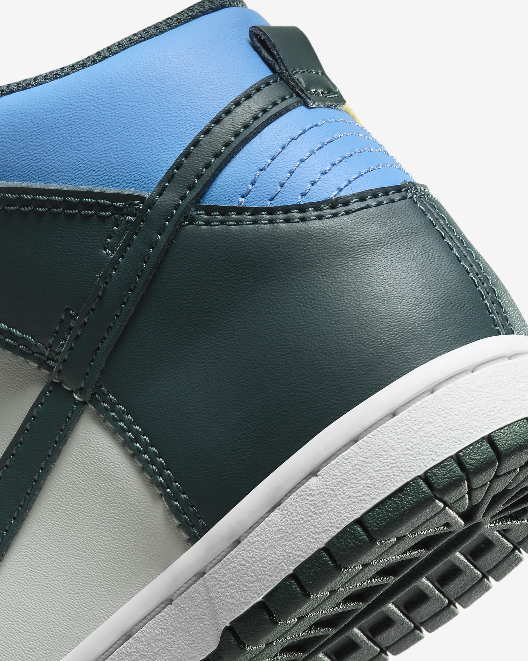 childrens nike dunk high