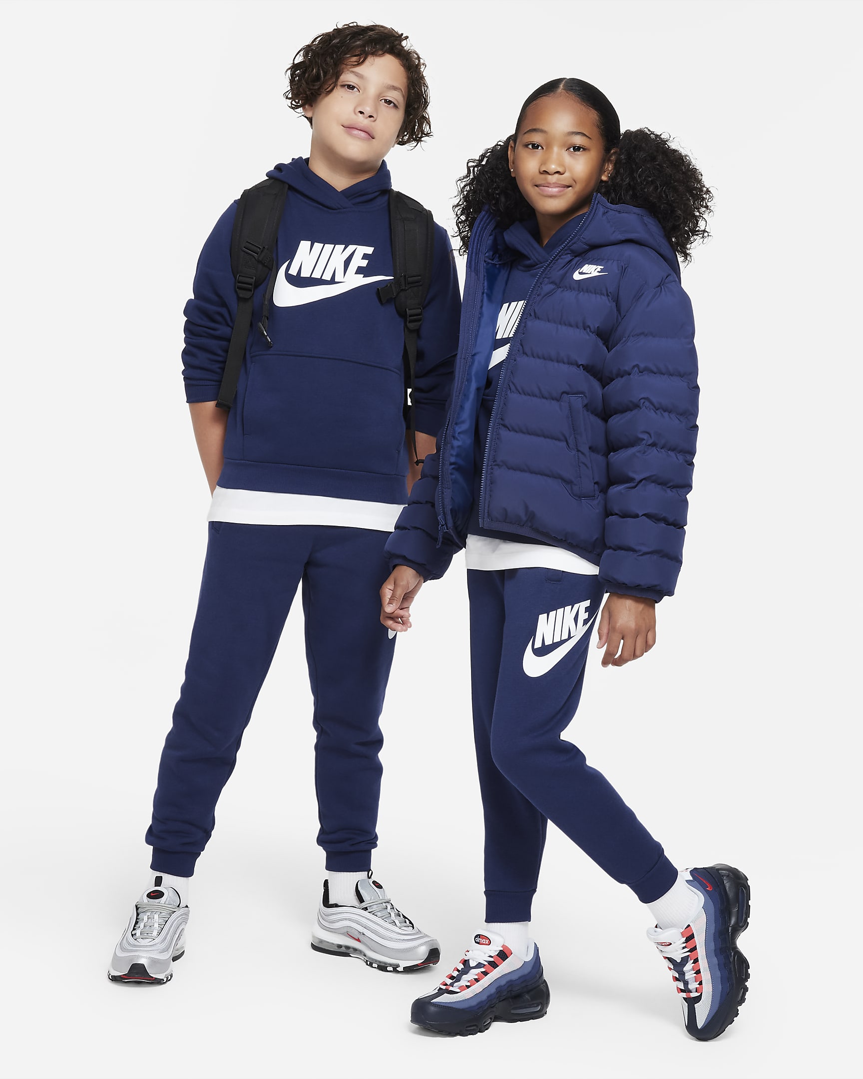 Nike Club Fleece Big Kids' Joggers - Midnight Navy/White