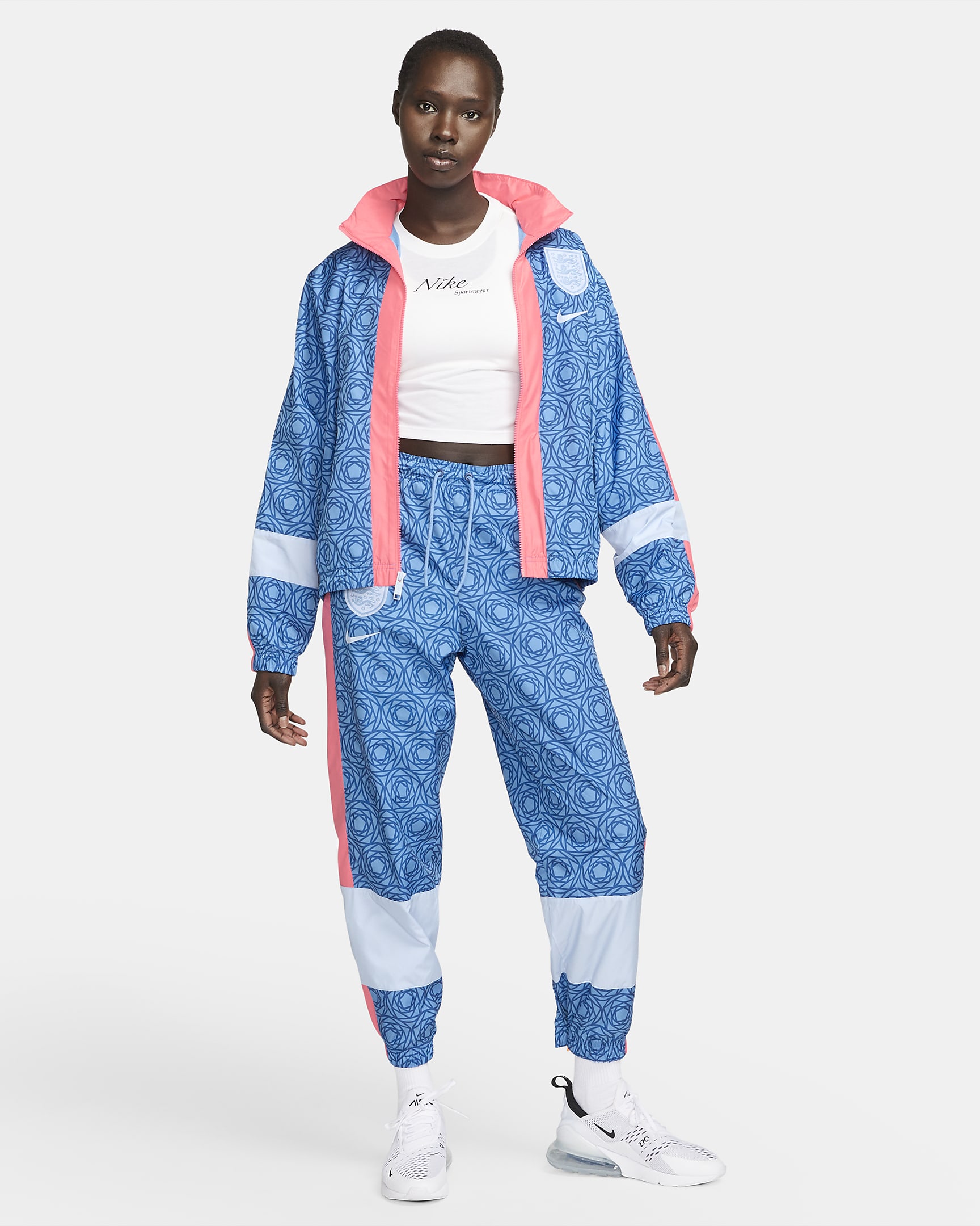 England Essential Women's Nike Jacket. Nike UK