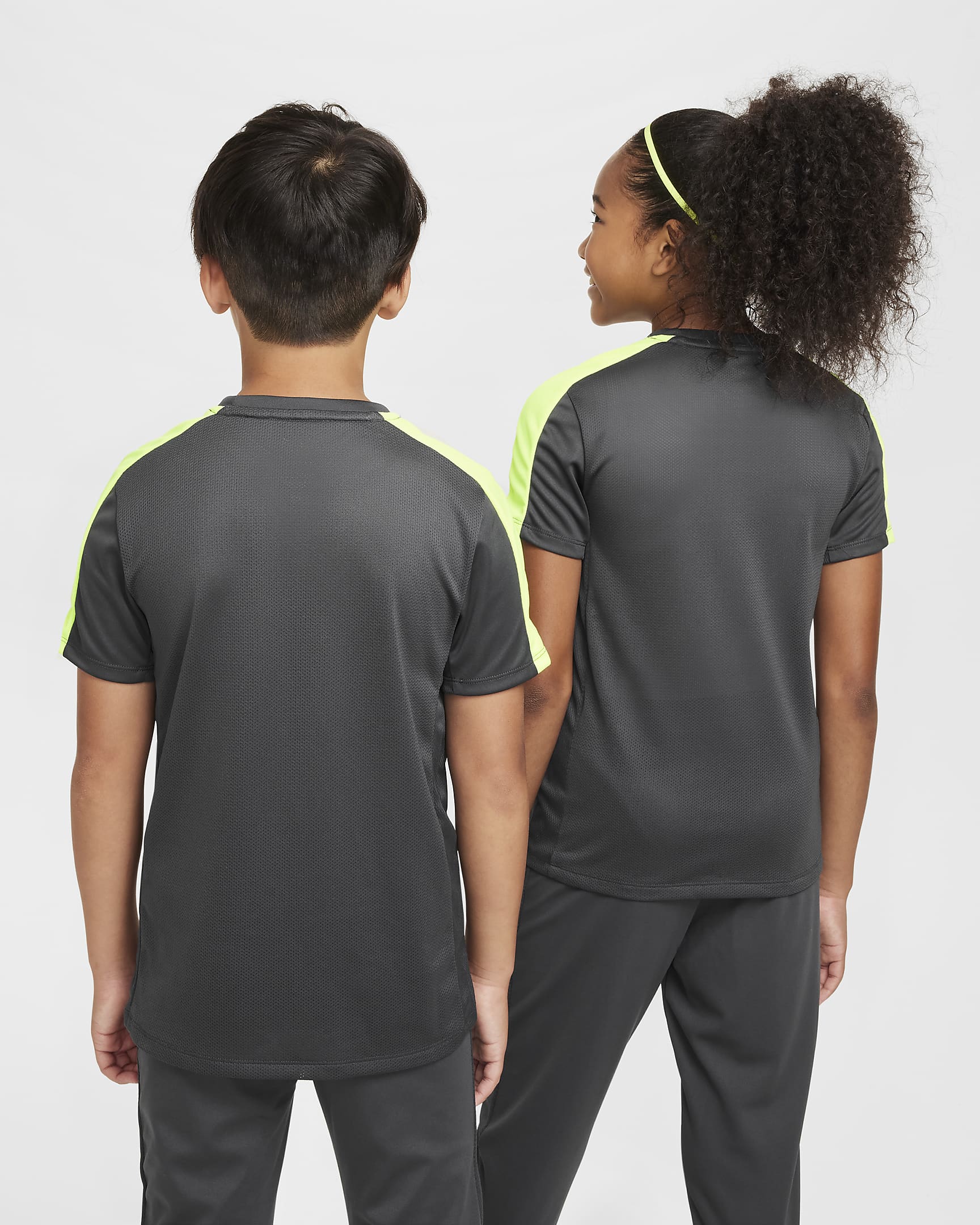 Nike Dri-FIT Academy23-fodboldtrøje til børn - Anthracite/Volt/Volt