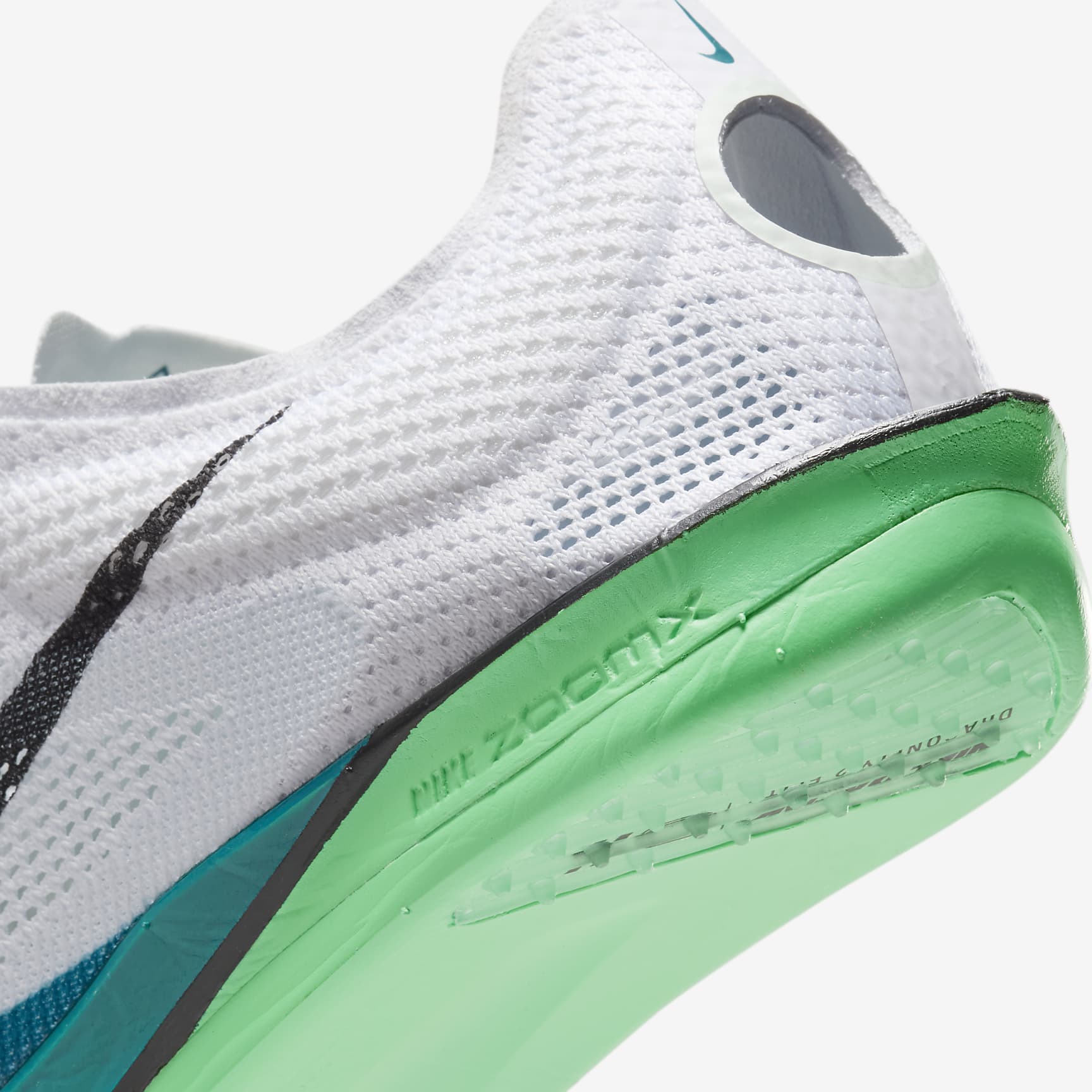 NIKE ZOOMX DRAGONFLY2 ELITE 27.0cm