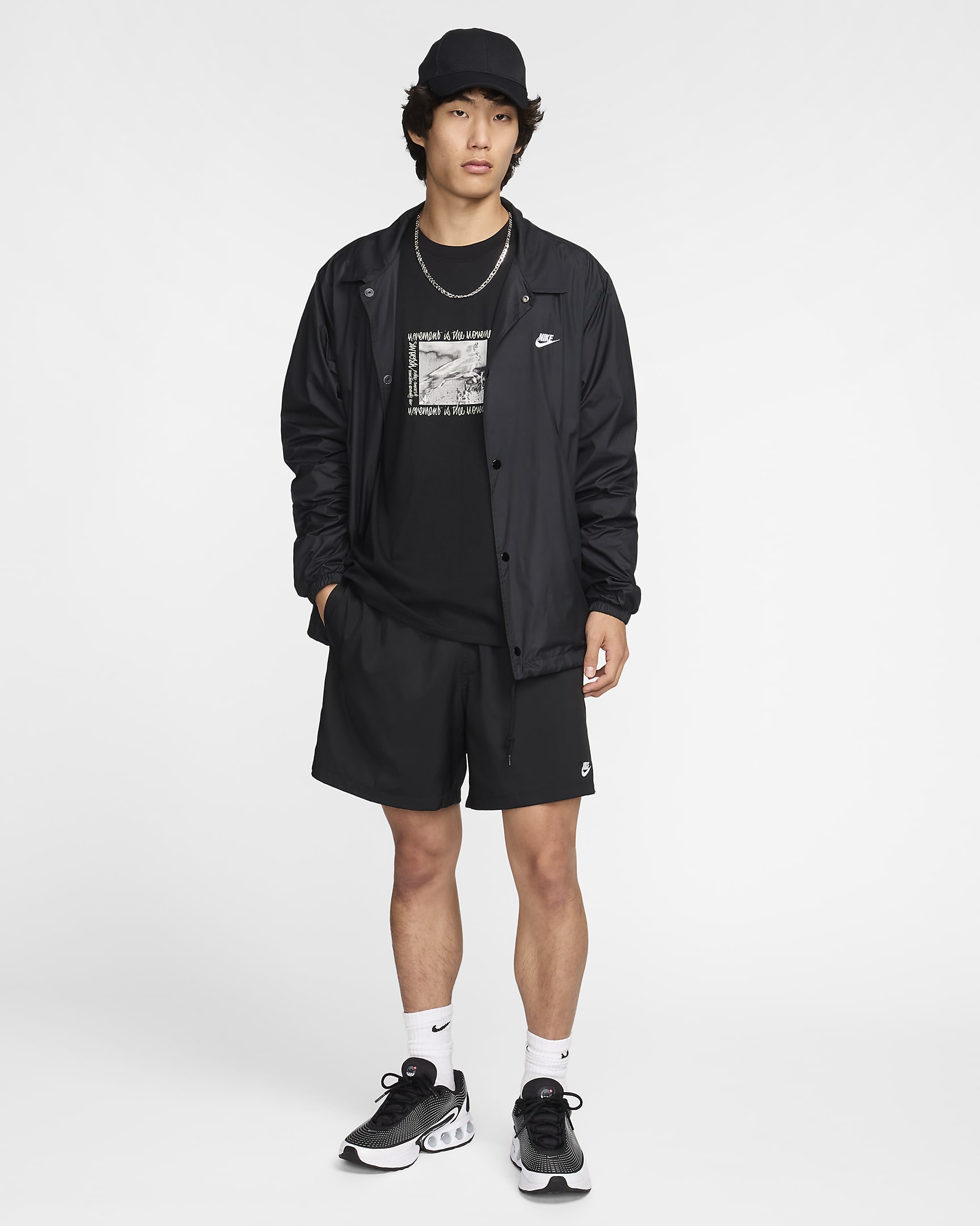 Nike Sportswear 男款 T 恤 - 黑色