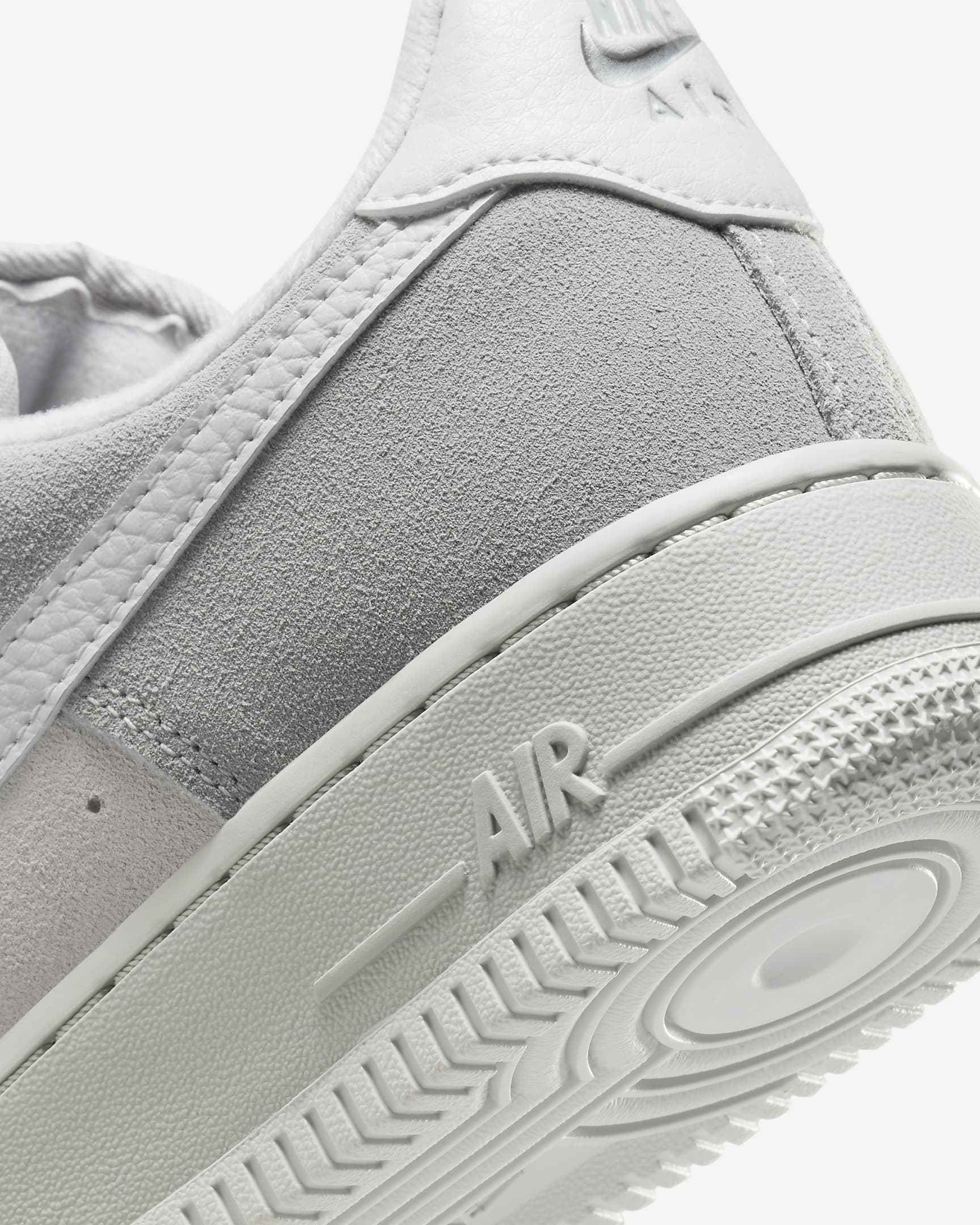 Nike Air Force 1 '07 Women's Shoes - Light Smoke Grey/Metallic Silver/Vast Grey