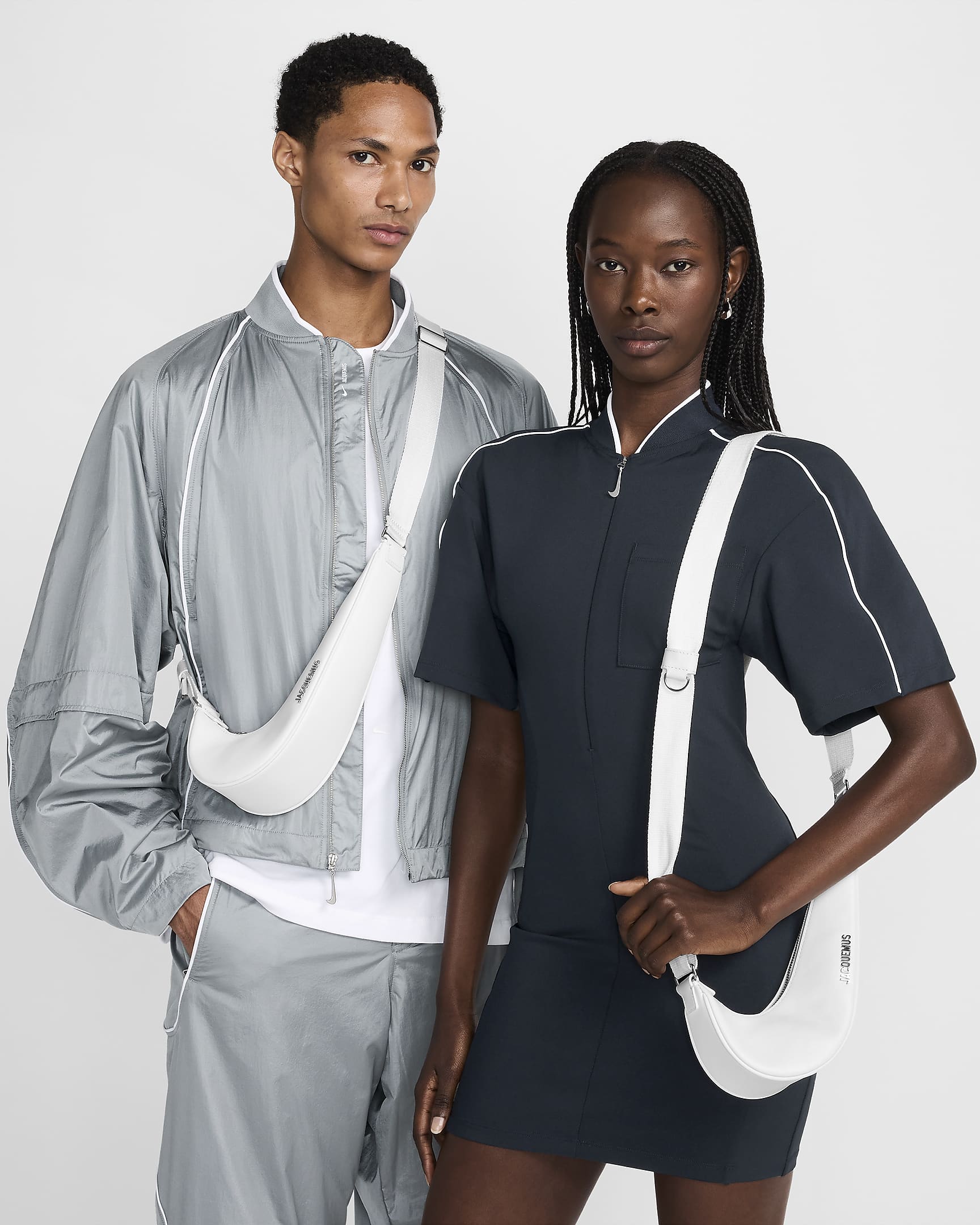 Nike x Jacquemus Le Swoosh crossbodytas - Wit/Wit/Shiny Silver