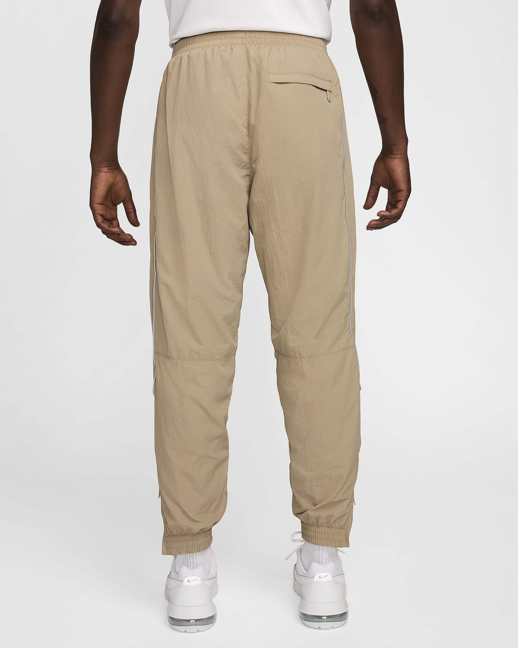 Nike Solo Swoosh Men's Track Pants - Khaki/White