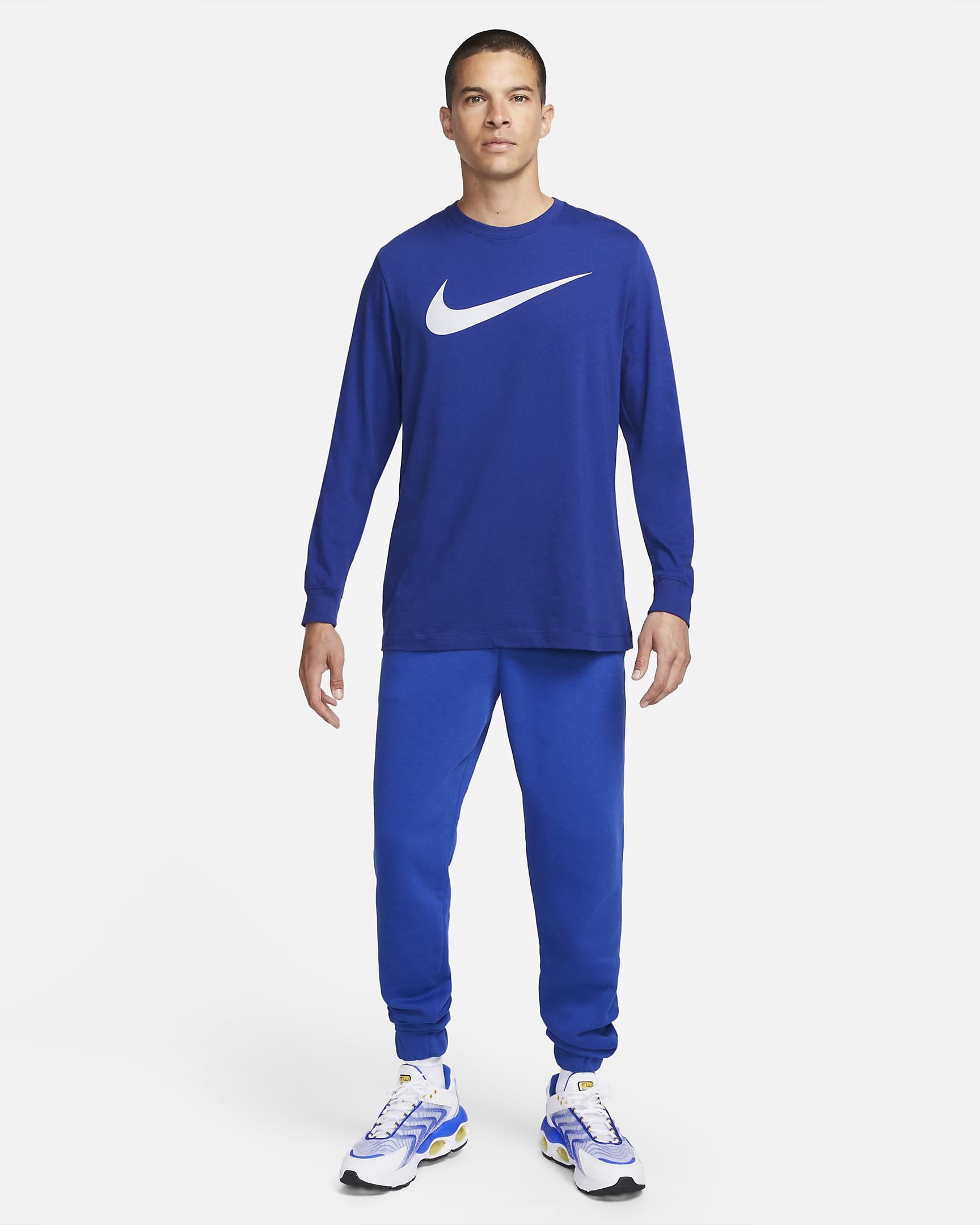 Nike Sportswear Men's Long-Sleeve T-Shirt. Nike.com