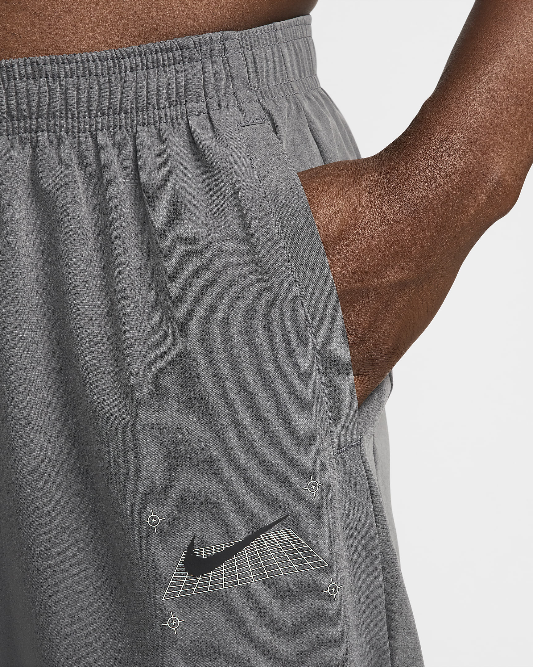 Pantaloni da running Nike Challenger – Uomo - Iron Grey