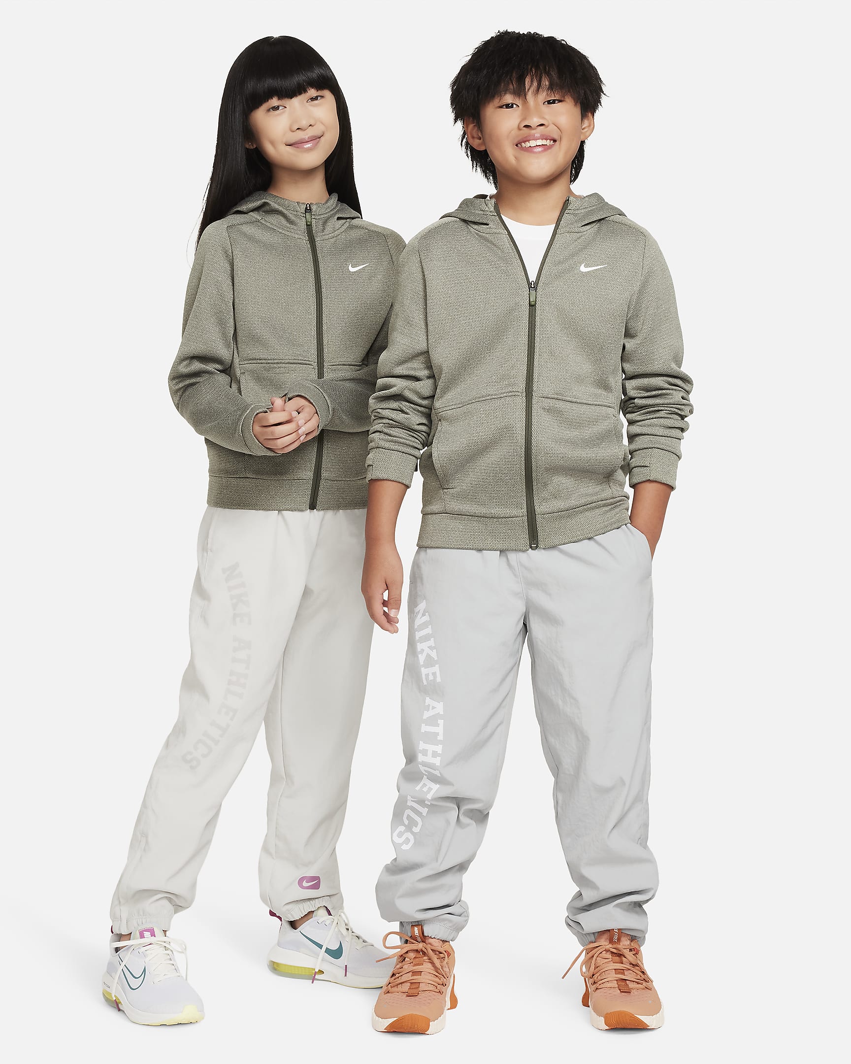 Nike Therma-FIT Older Kids' Full-Zip Hoodie. Nike ZA